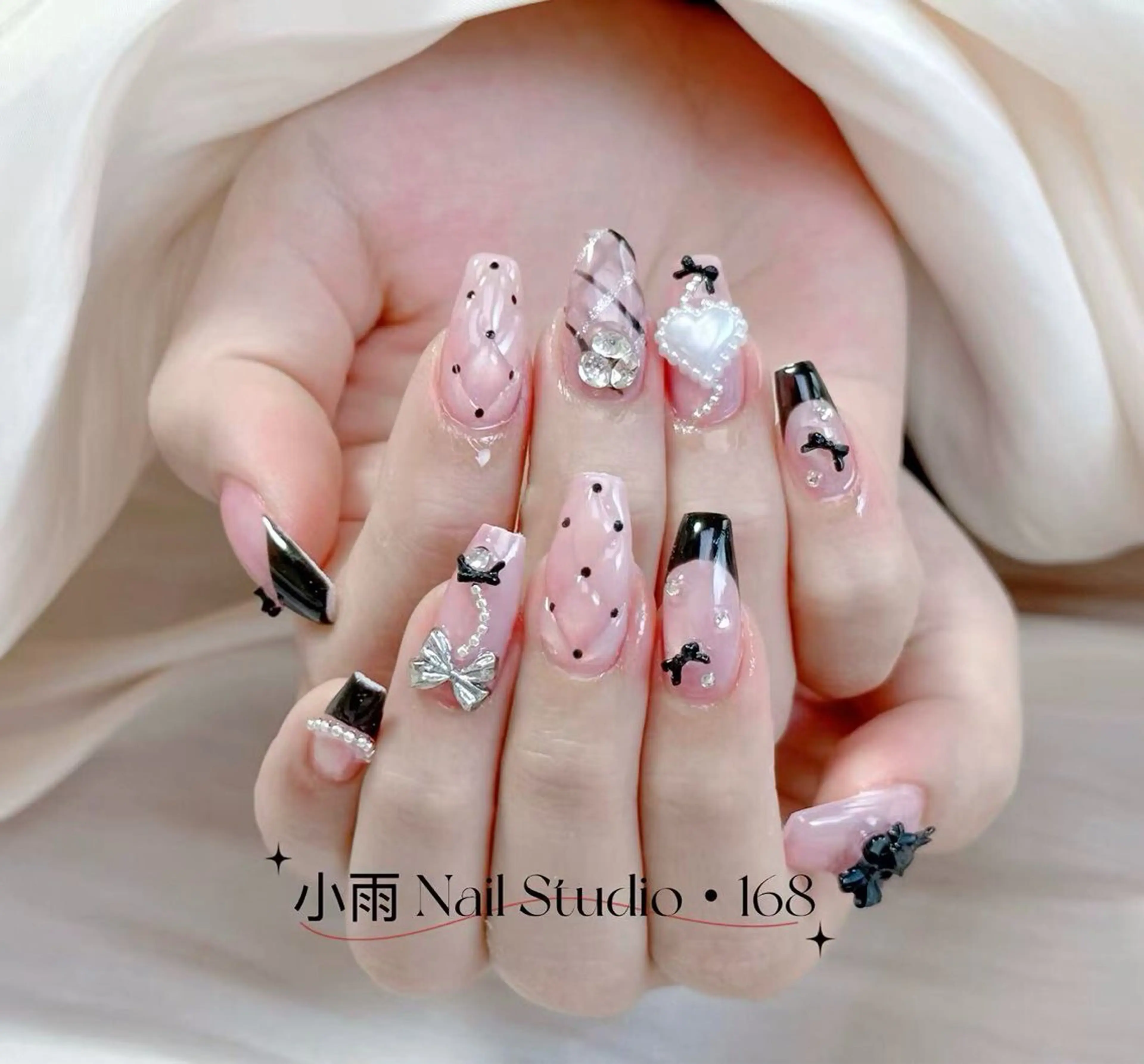 ネイル 小雨 Nail Studio・168のネイルデザイン