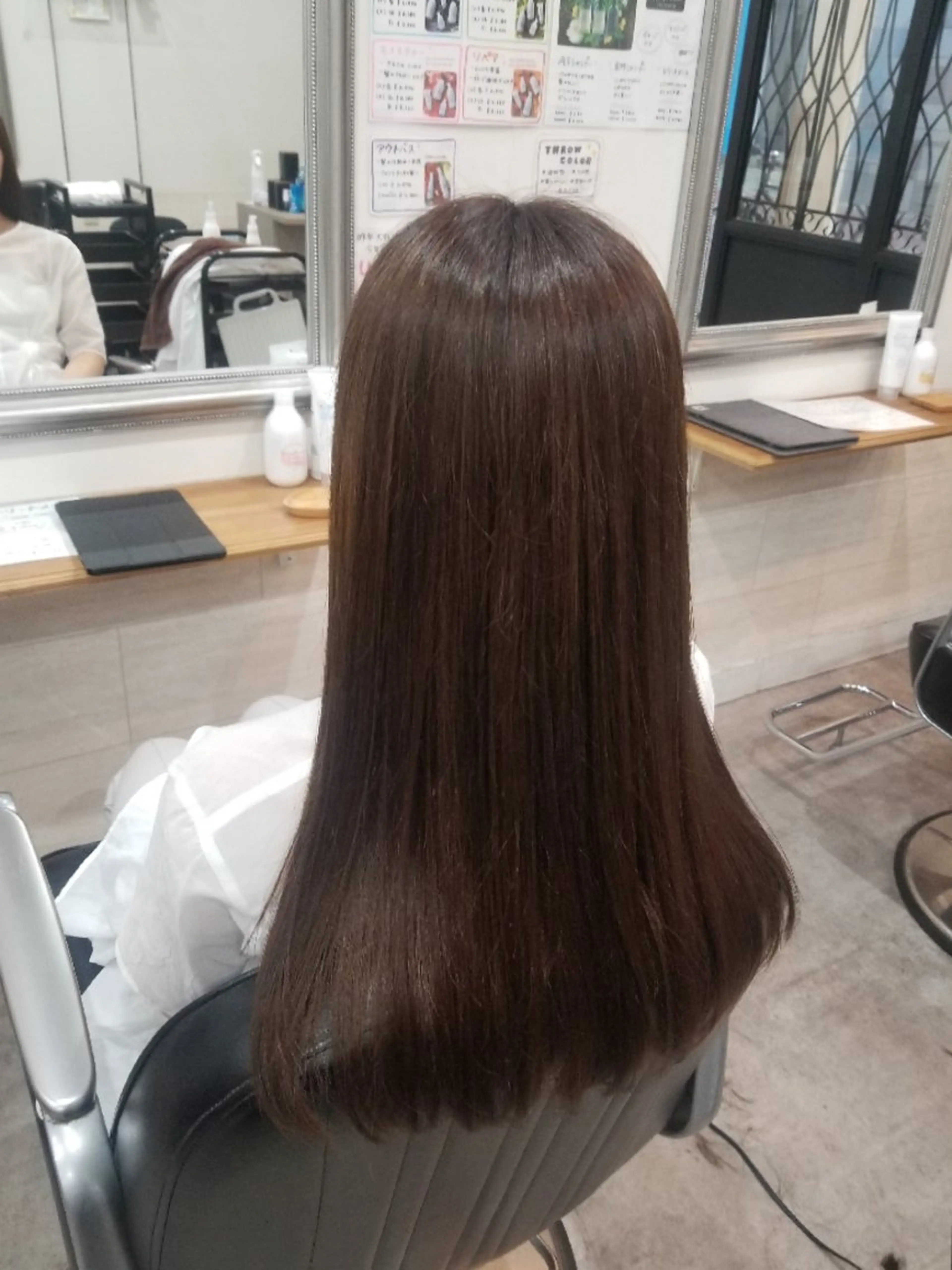 ロング カット 暖色🍎透明感カラー 🩵小林かりんのヘアスタイル