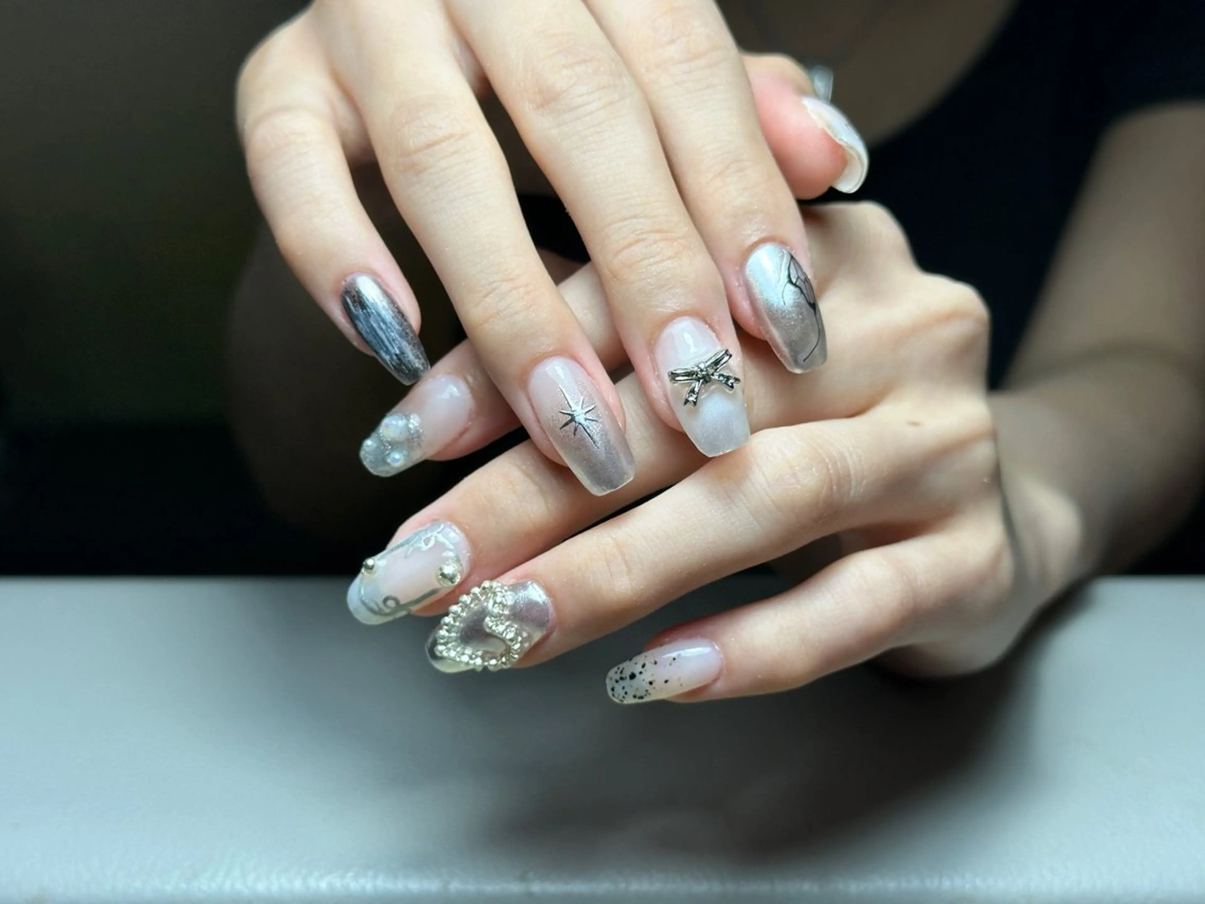 ネイル Eveネイル チップスカルプ専門店のネイルデザイン