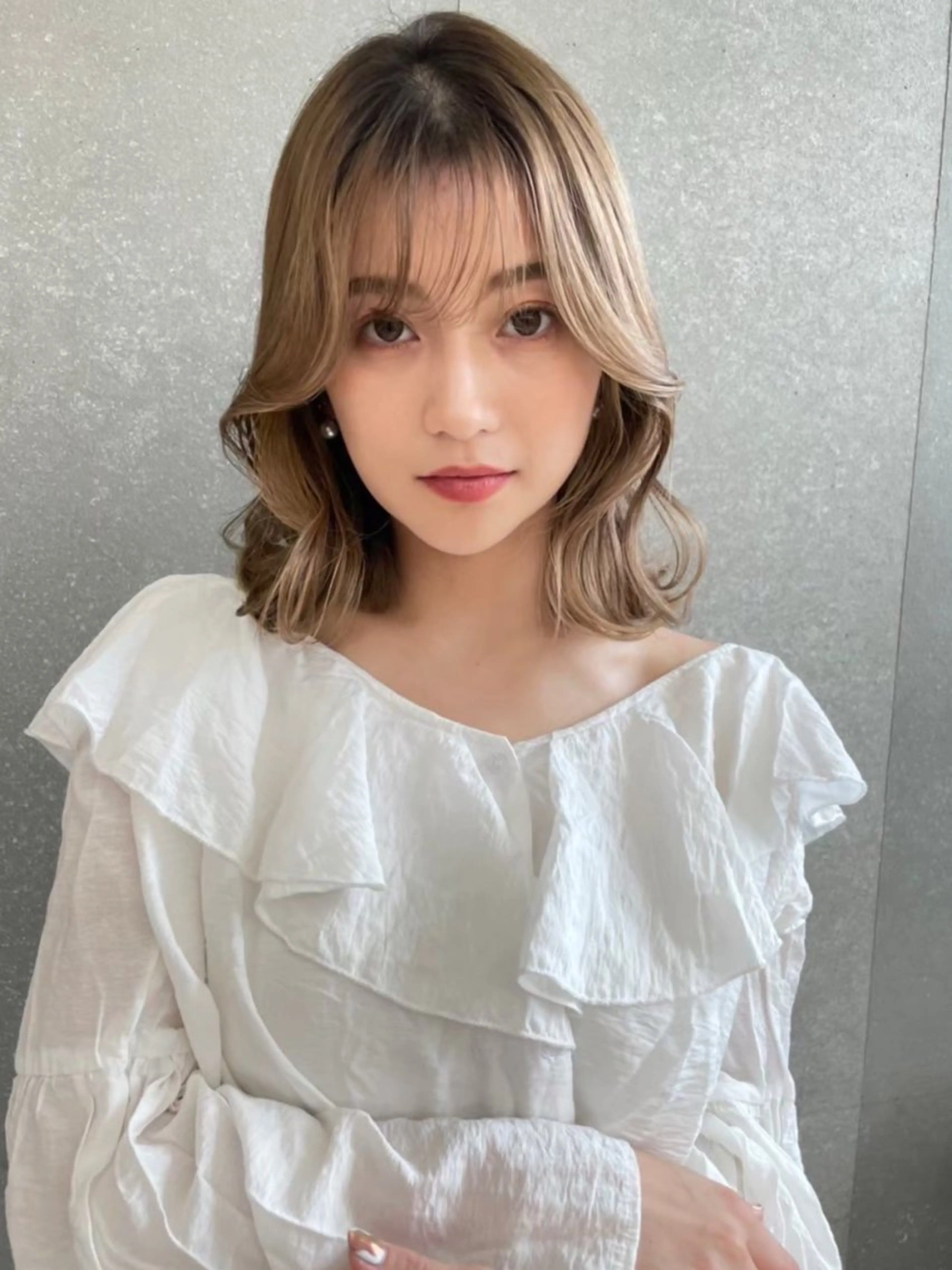 ミディアム 韓国風ヘア Londnaitre MAHOのヘアスタイル