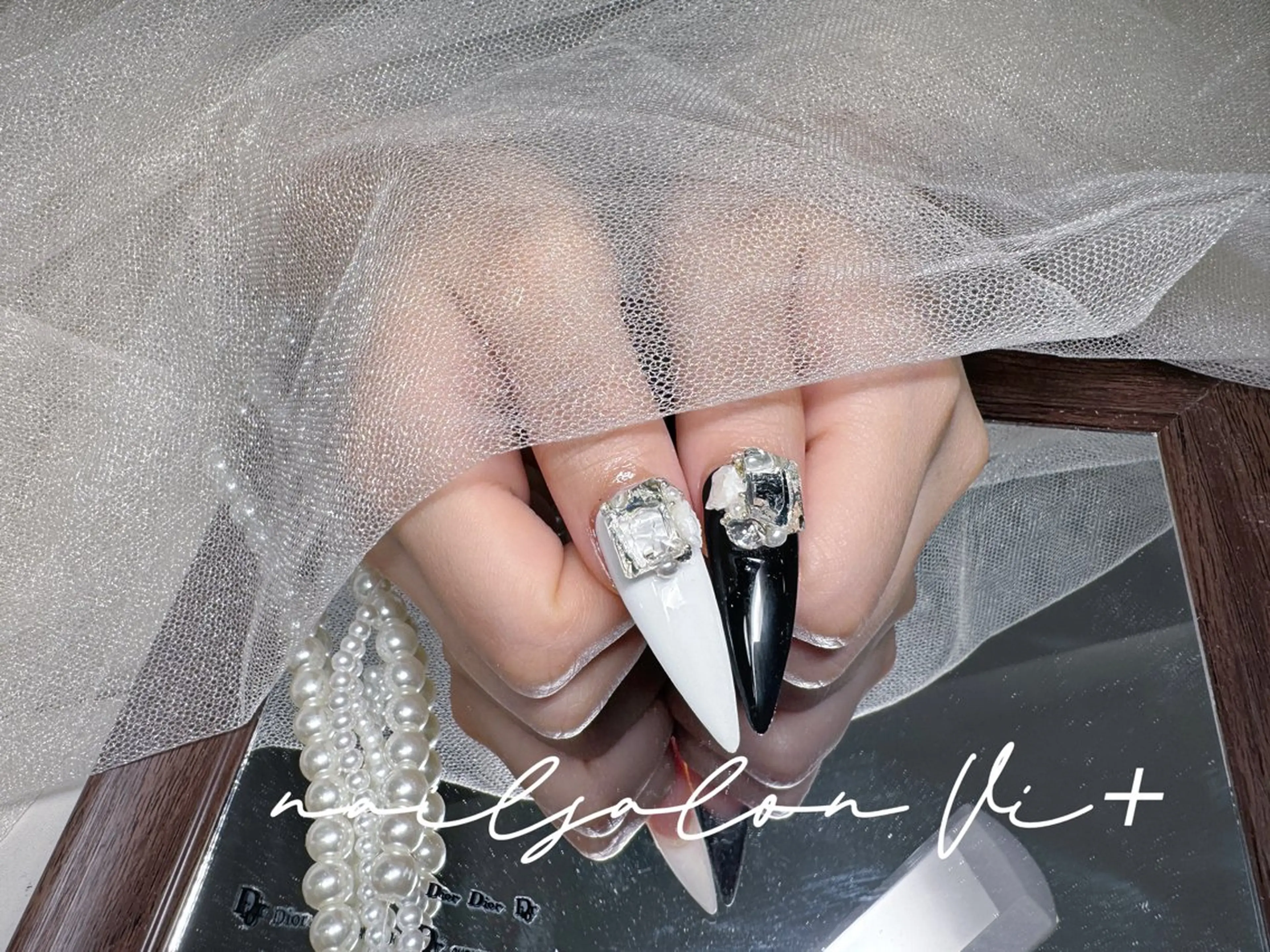 ネイル ✨Nailsalon Vi+✨のネイルデザイン