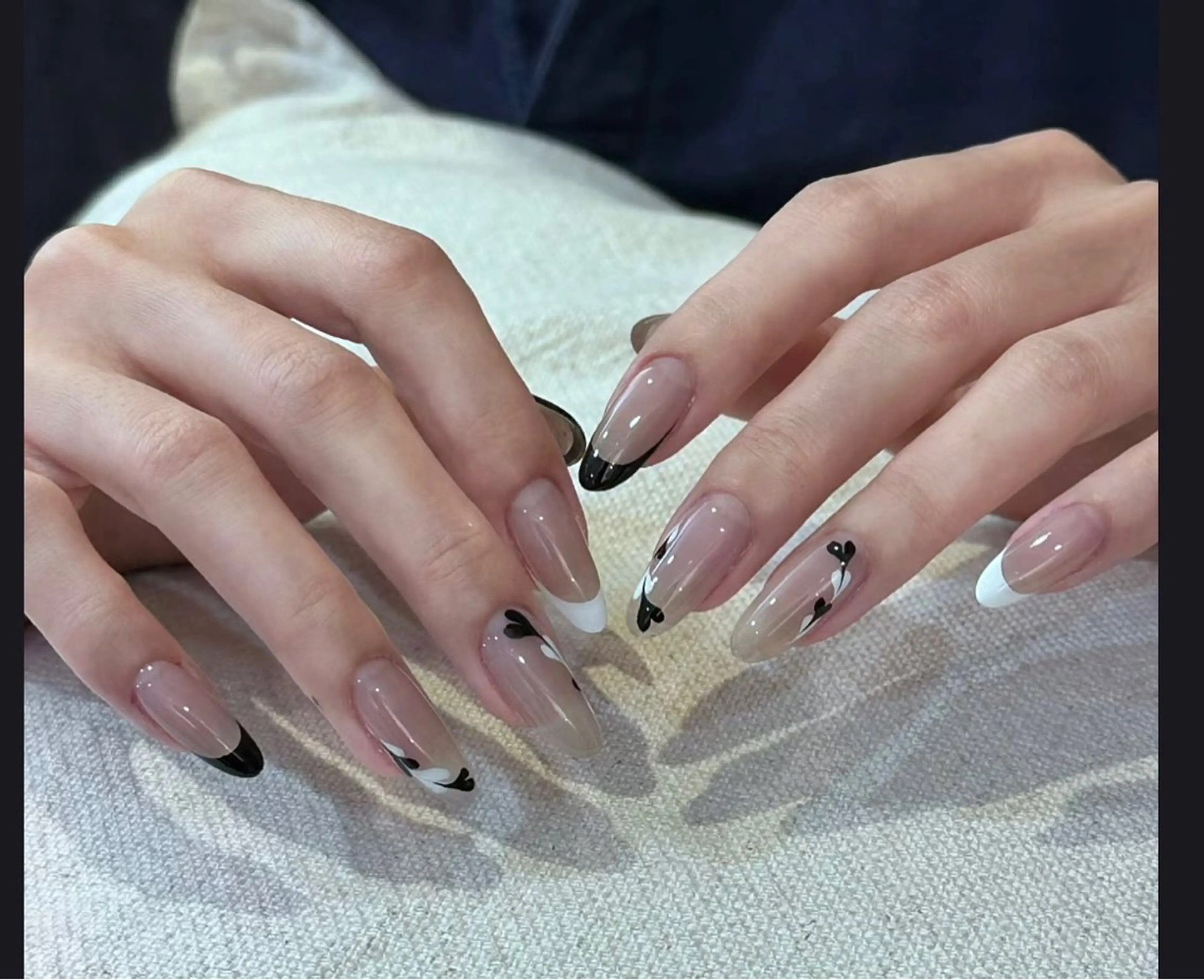 ネイル ハンドネイル ハンドケア 🍑 momo_nailのネイルデザイン