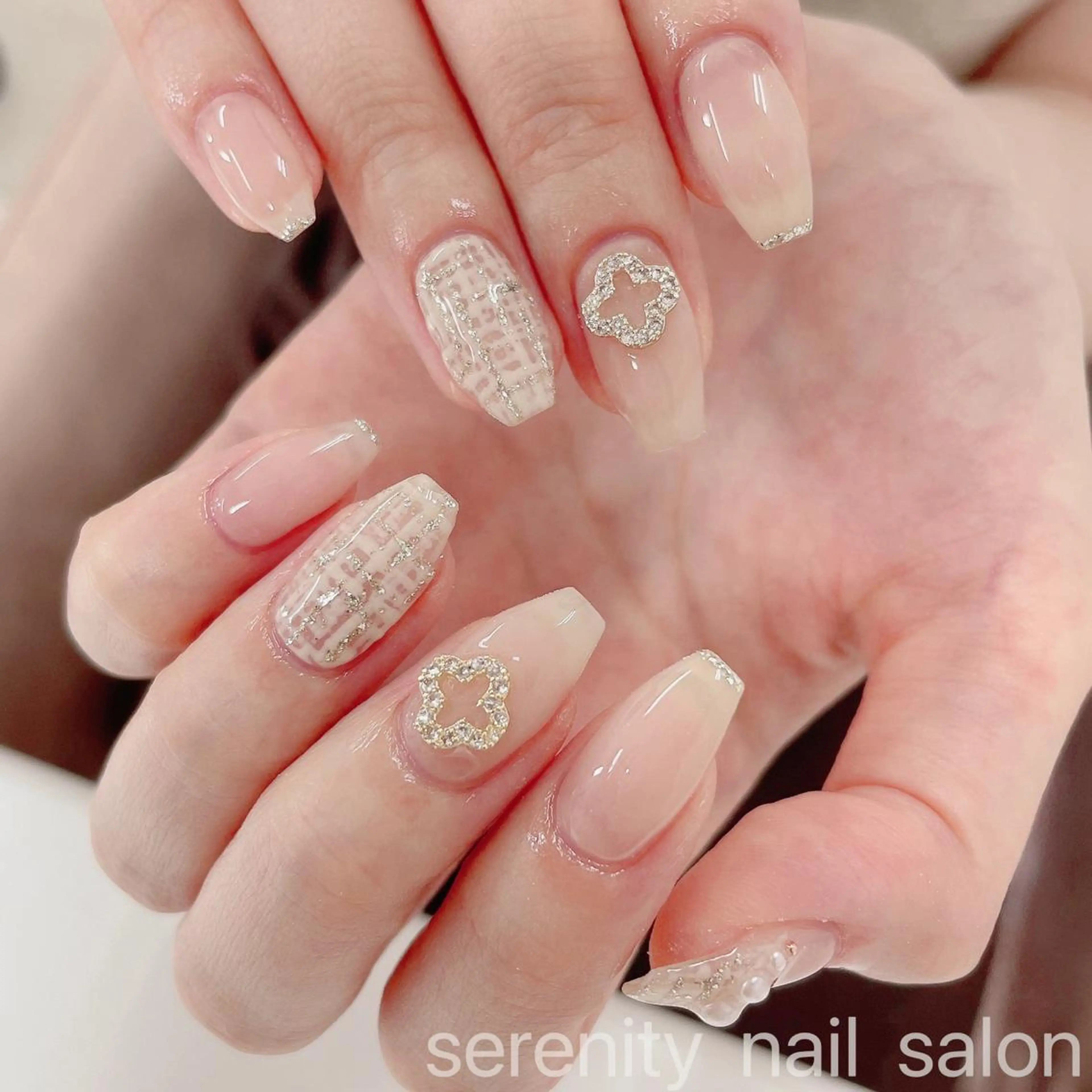 ネイル ハンドネイル ハンドケア ✨Serenity Nail salonのネイルデザイン