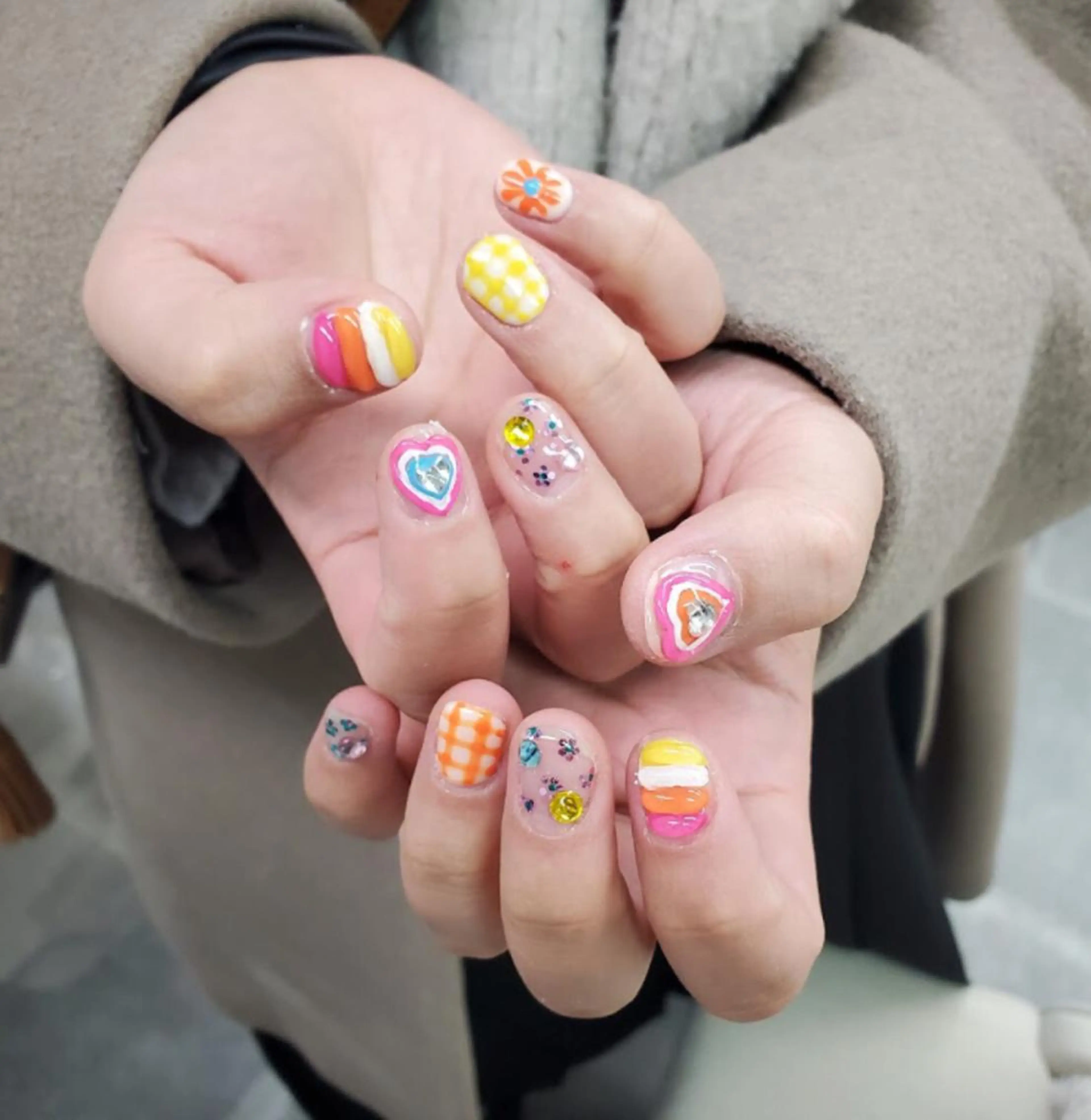 ネイル nailstudio eviz新宿店のネイルデザイン