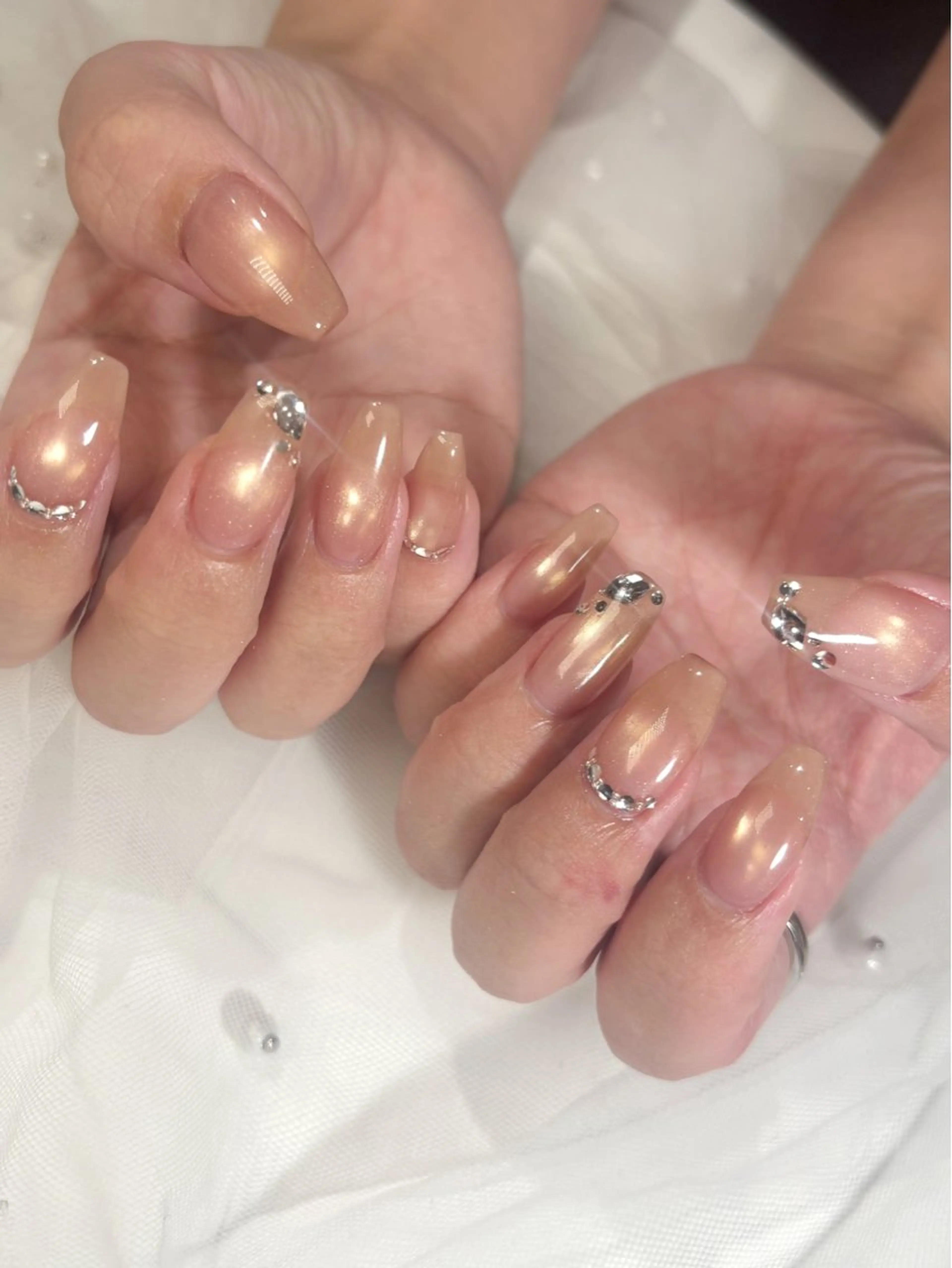 ネイル ハンドネイル émure. パラジェル認定サロンのネイルデザイン