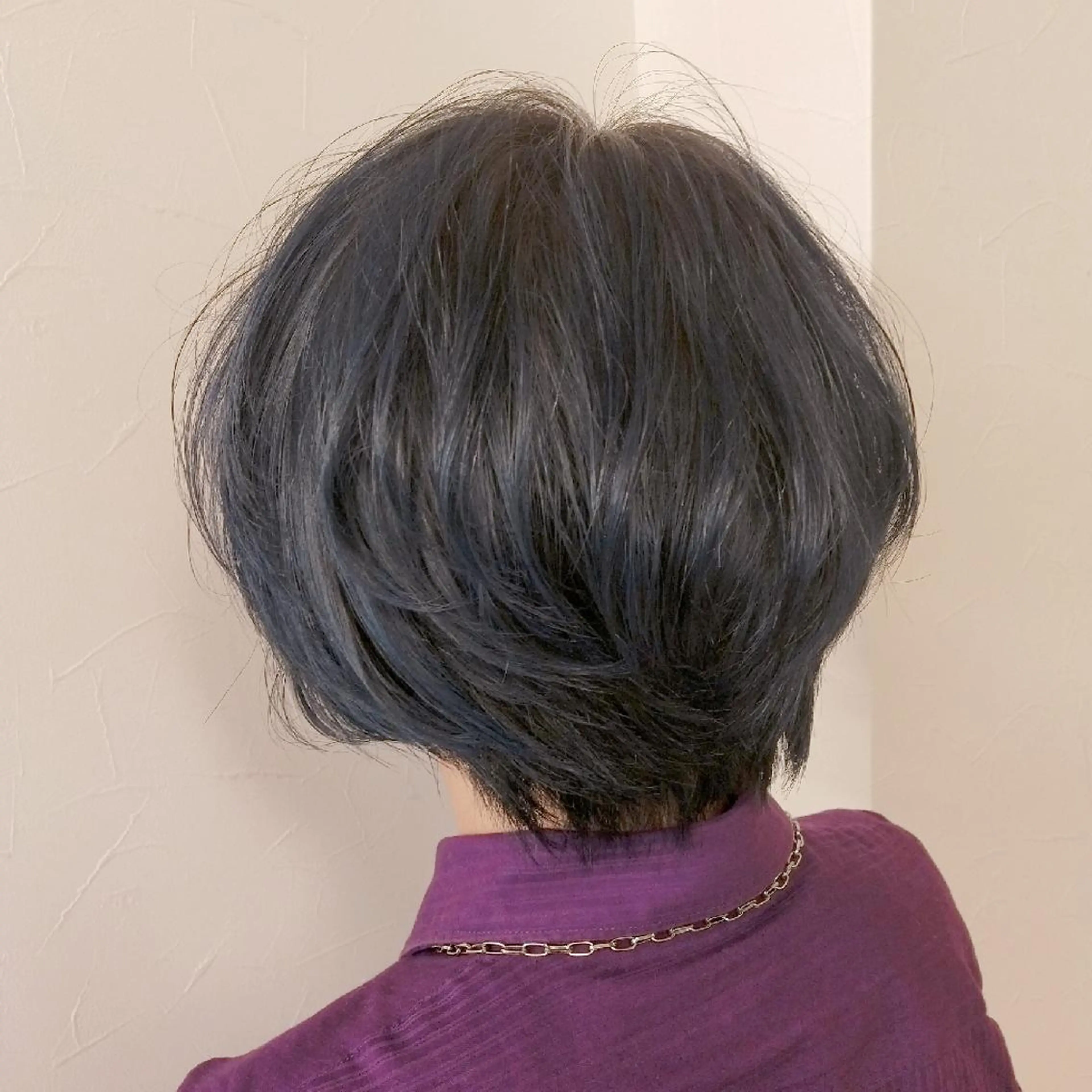 ショート カラー バレイヤージュ ブリーチ ブルーカラー ダブルカラー グラデーションカラー カット ヘアカラー デザインカラー 髪質改善Lilithのその他イメージ