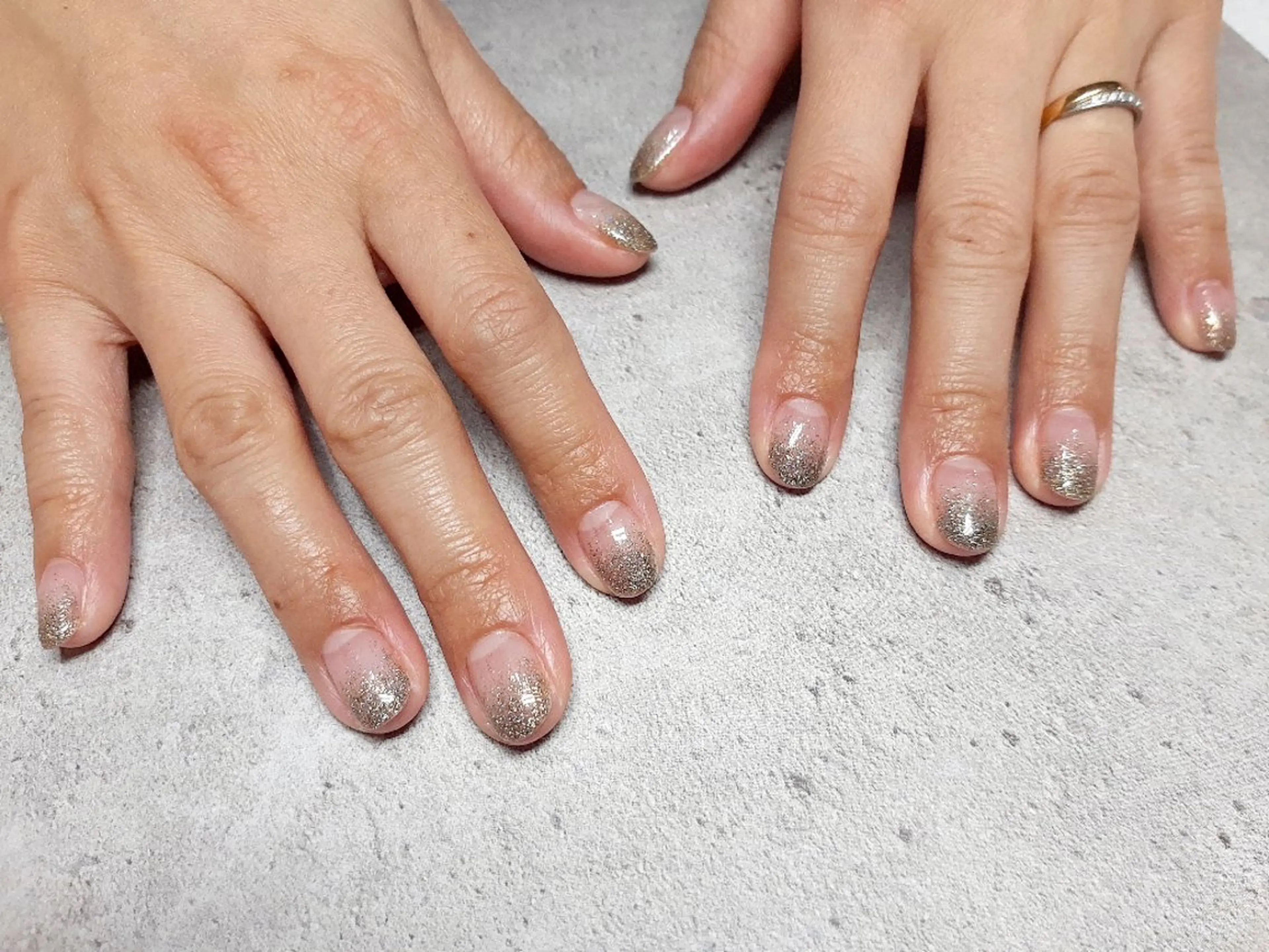 ネイル 仁平 真紀のネイルデザイン