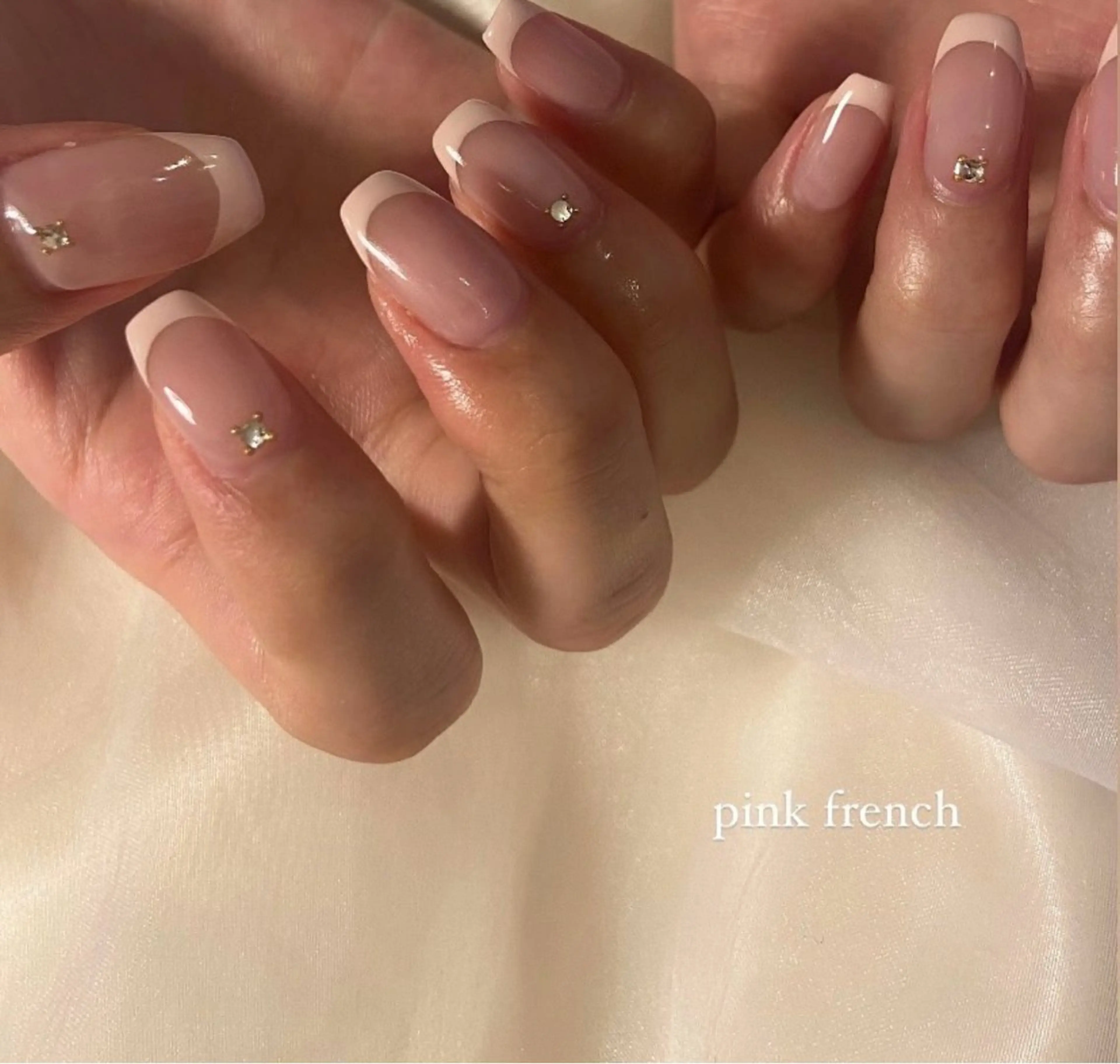 ネイル Luneil VIP Deskのネイルデザイン