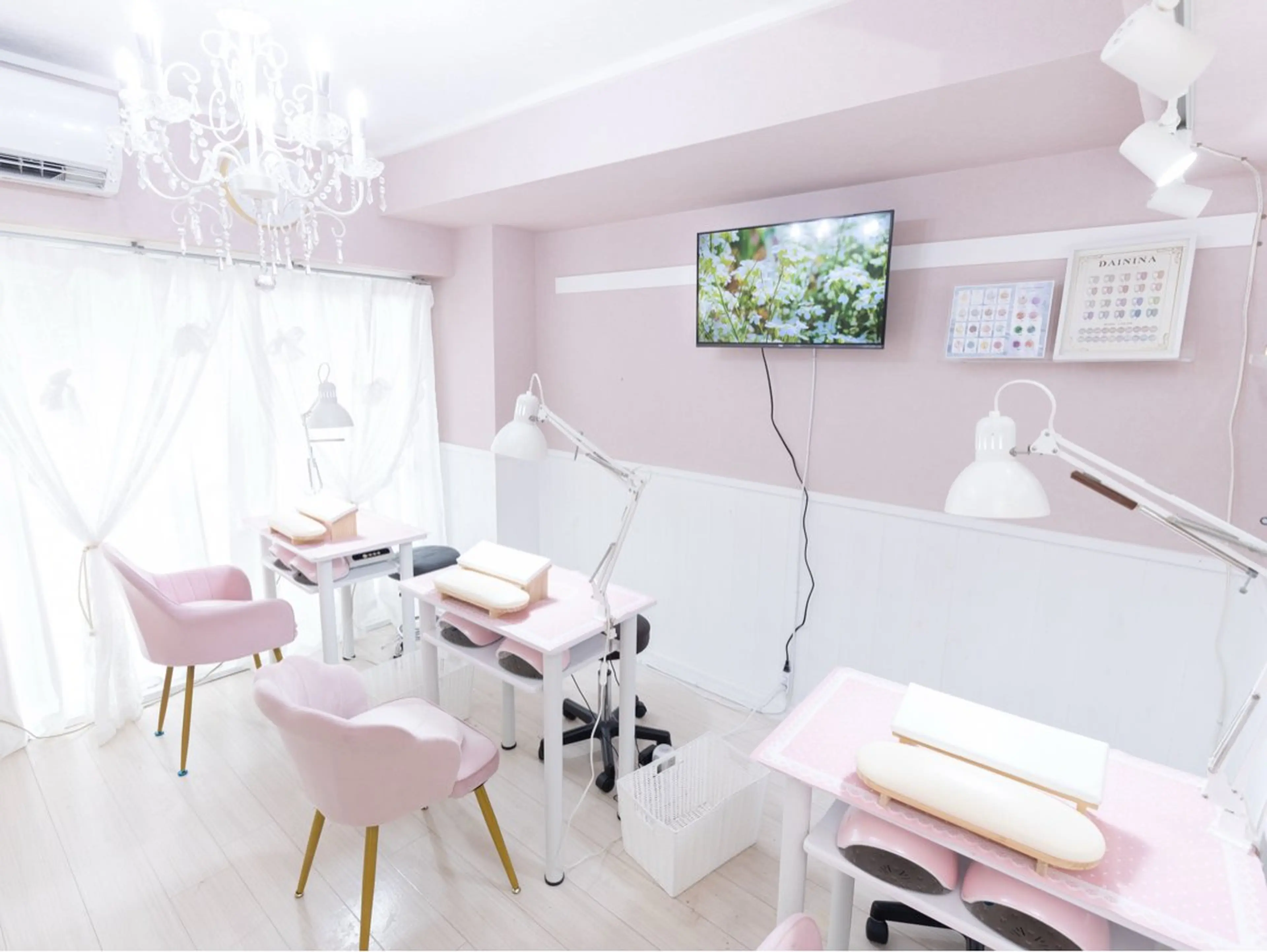 ネイル Regina レジーナのネイルデザイン