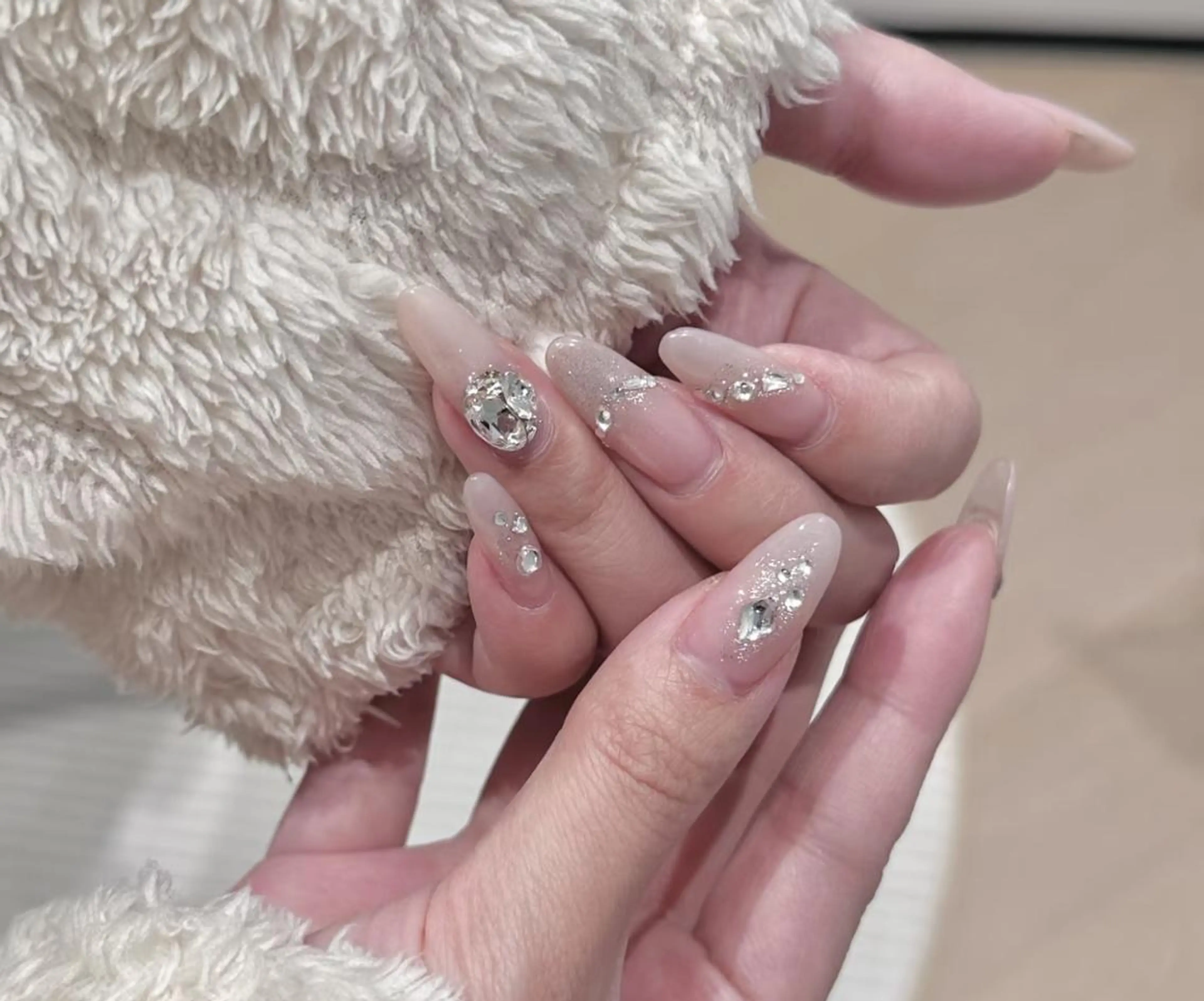 ネイル エリ🫧 nail池袋東口のネイルデザイン