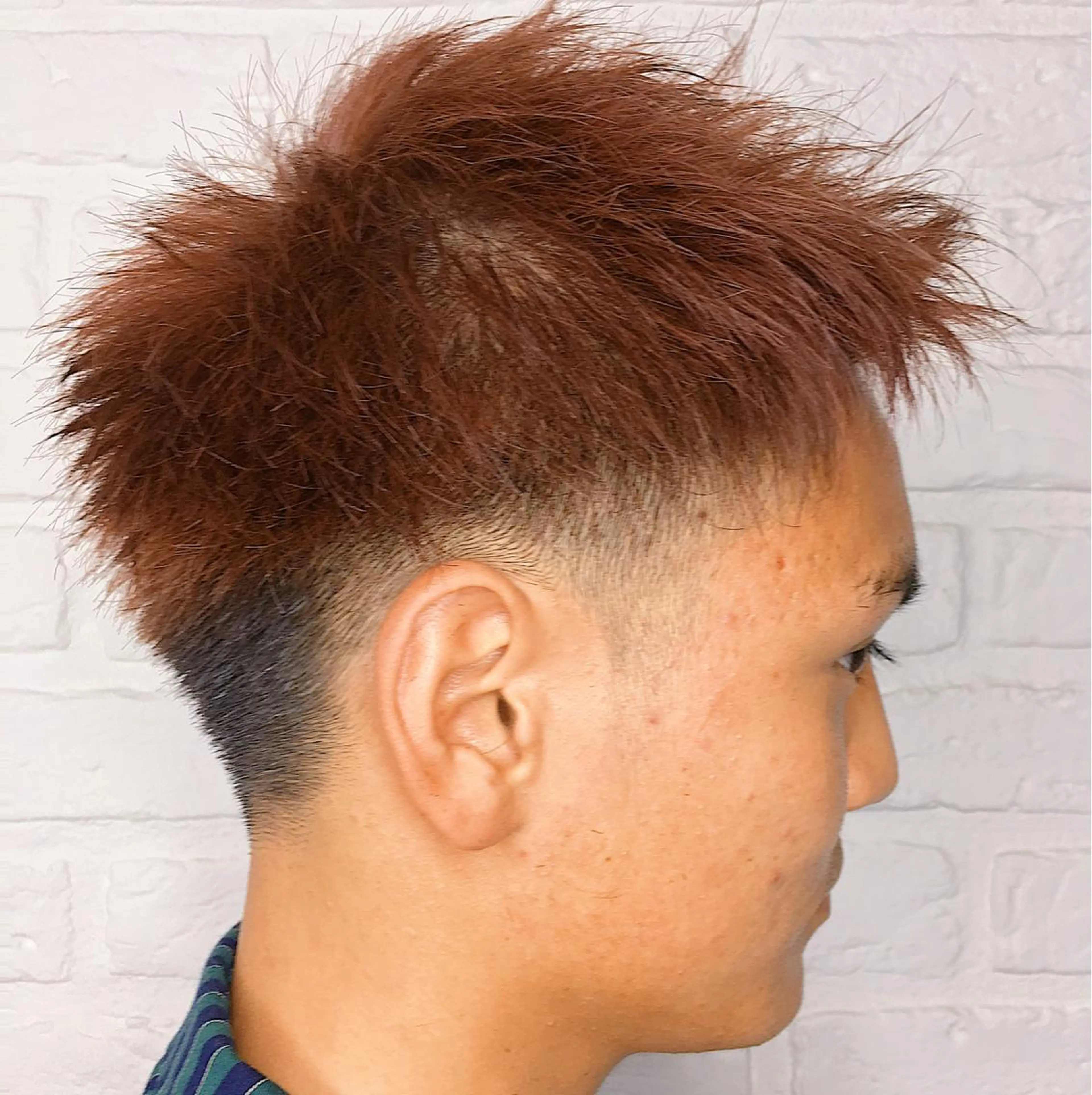 カラー メンズ ブラウンカラー ダブルカラー メンズサロン rootのヘアスタイル