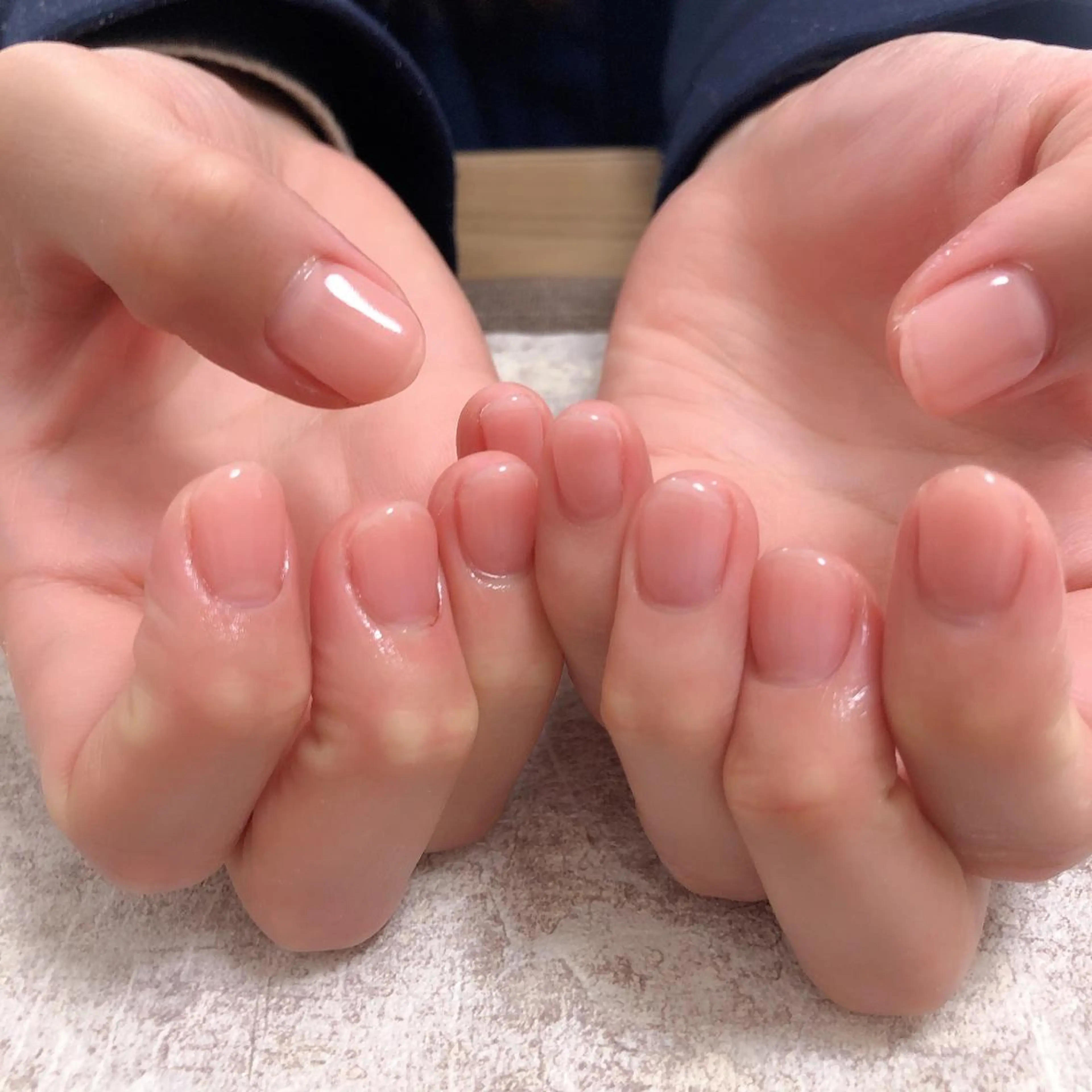ネイル ワンカラーネイル ハンドネイル mogunail &blowのネイルデザイン