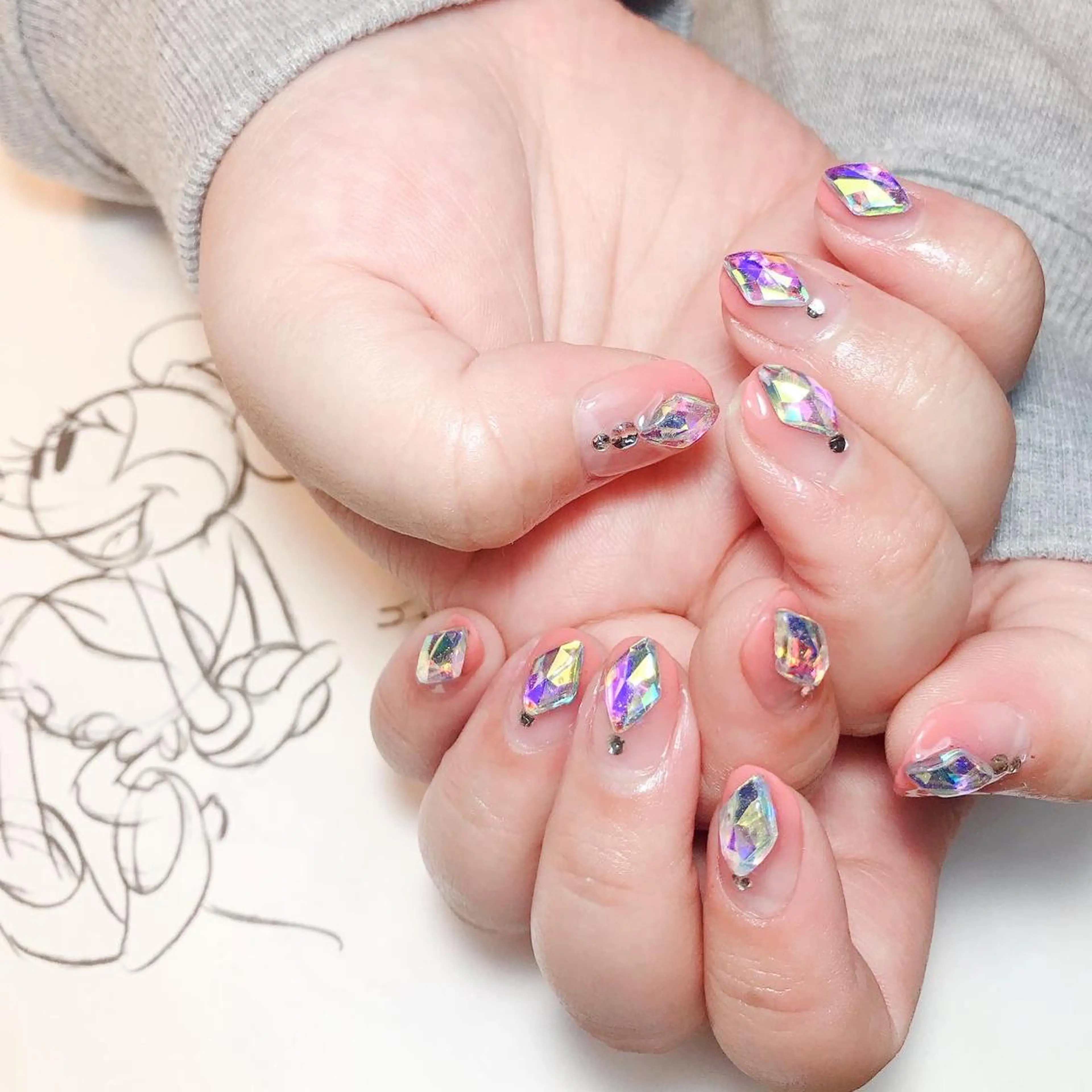 ネイル グラデーション ストーンネイル owlnail /持込みデザイン専門のネイルデザイン