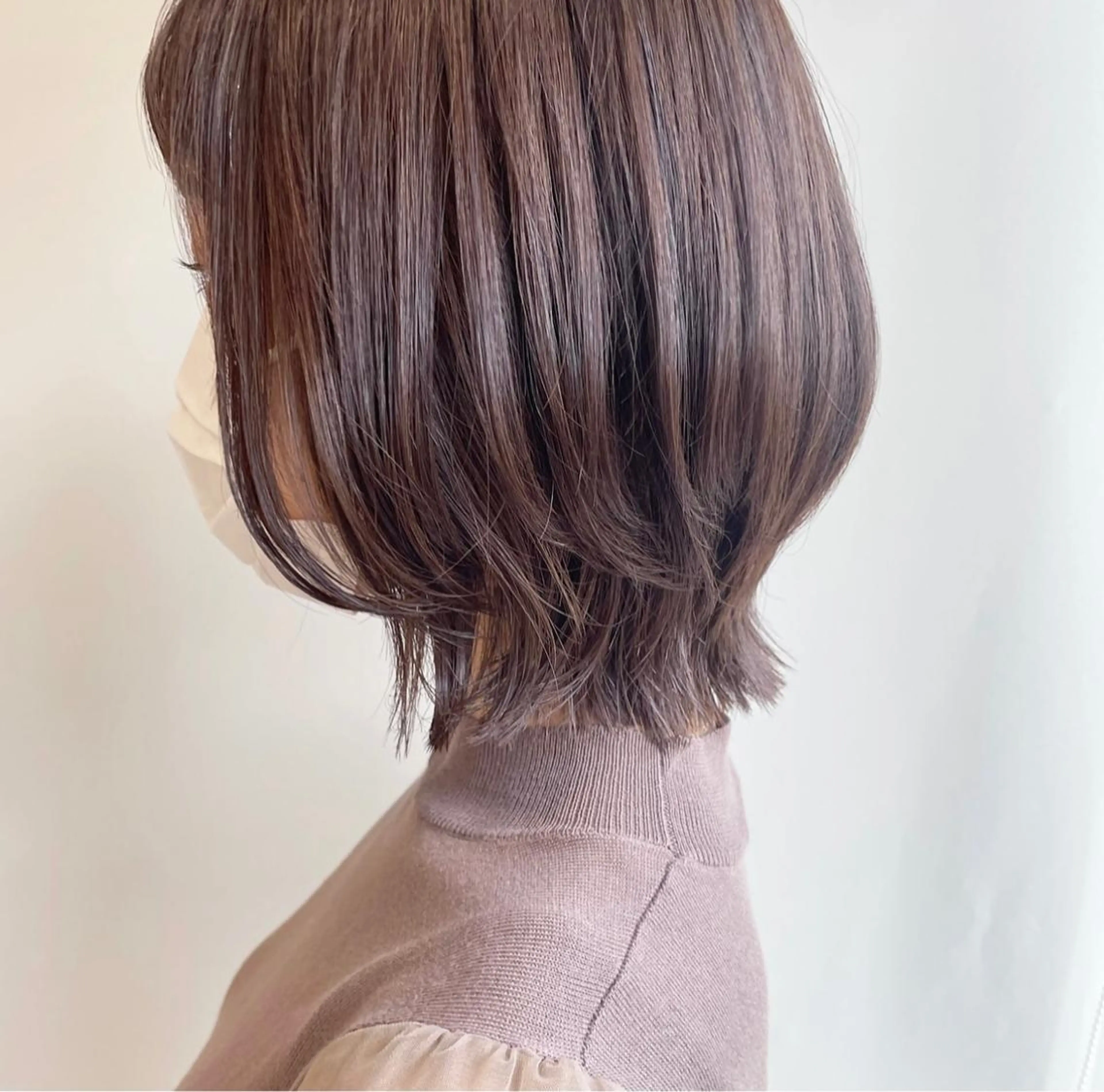 ショート カラー 山口 莉奈のヘアスタイル