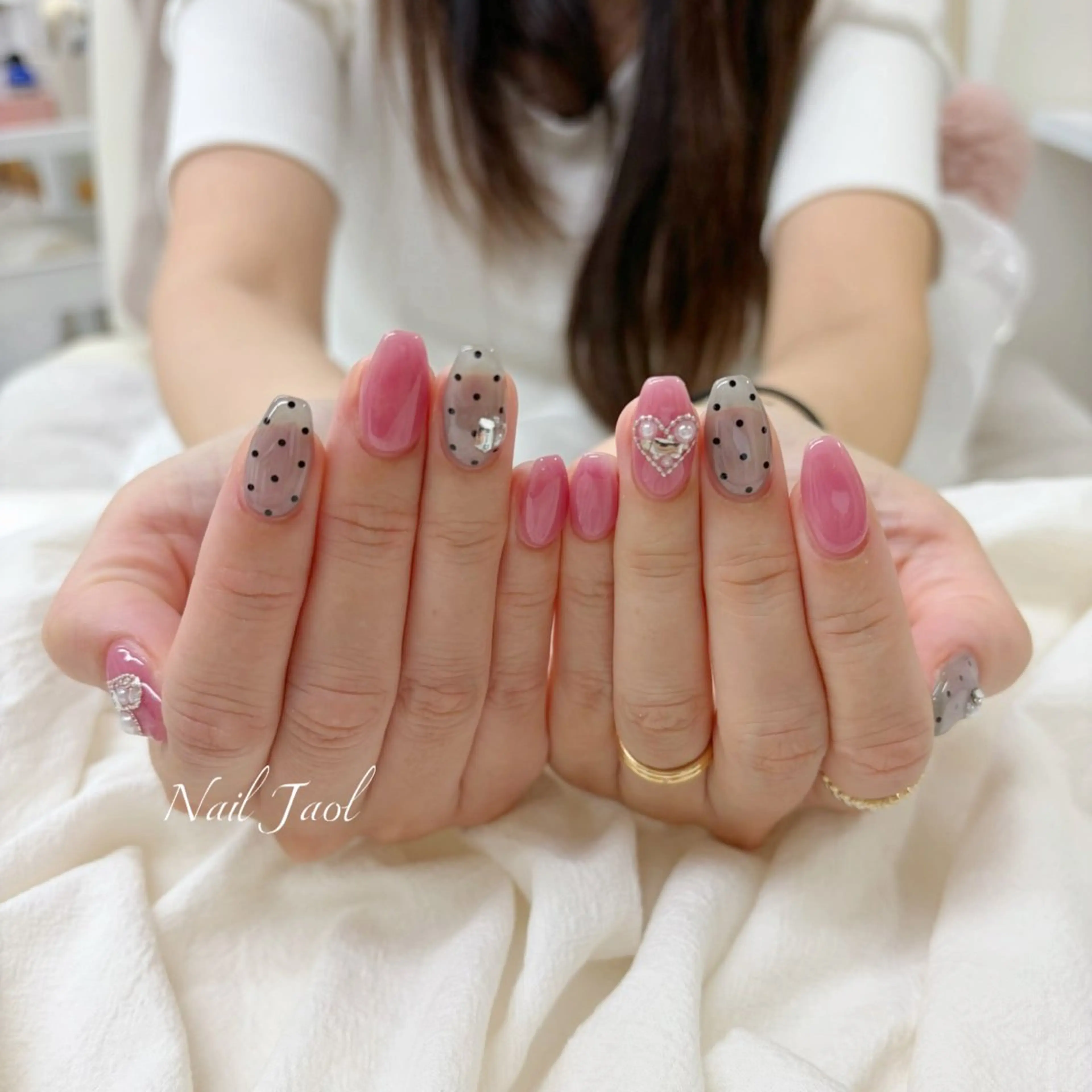 ミディアム 韓国風ヘア ハンドネイル nail jaol池袋店所属・ネイルJaol 池袋のネイルデザイン