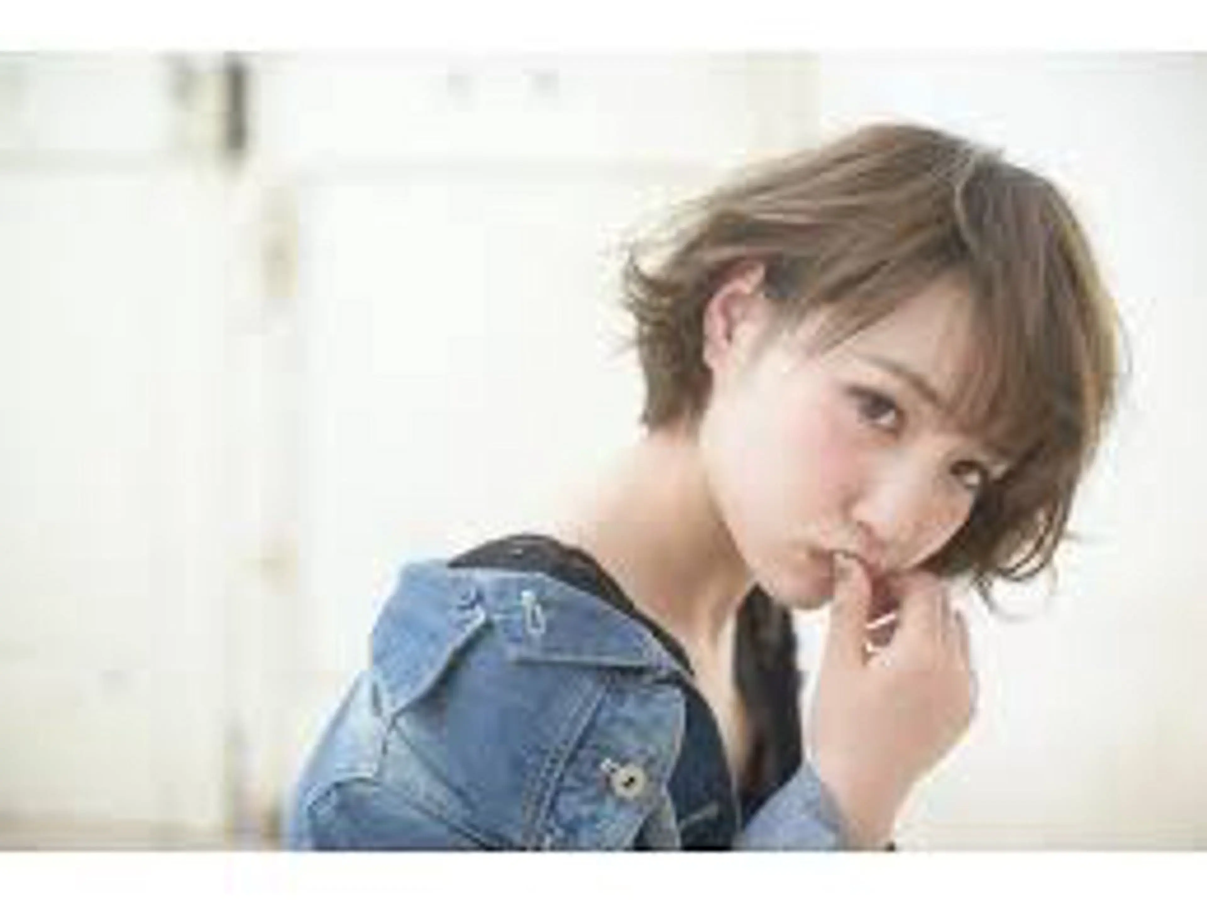 ショート 藤井 菜緒のヘアスタイル