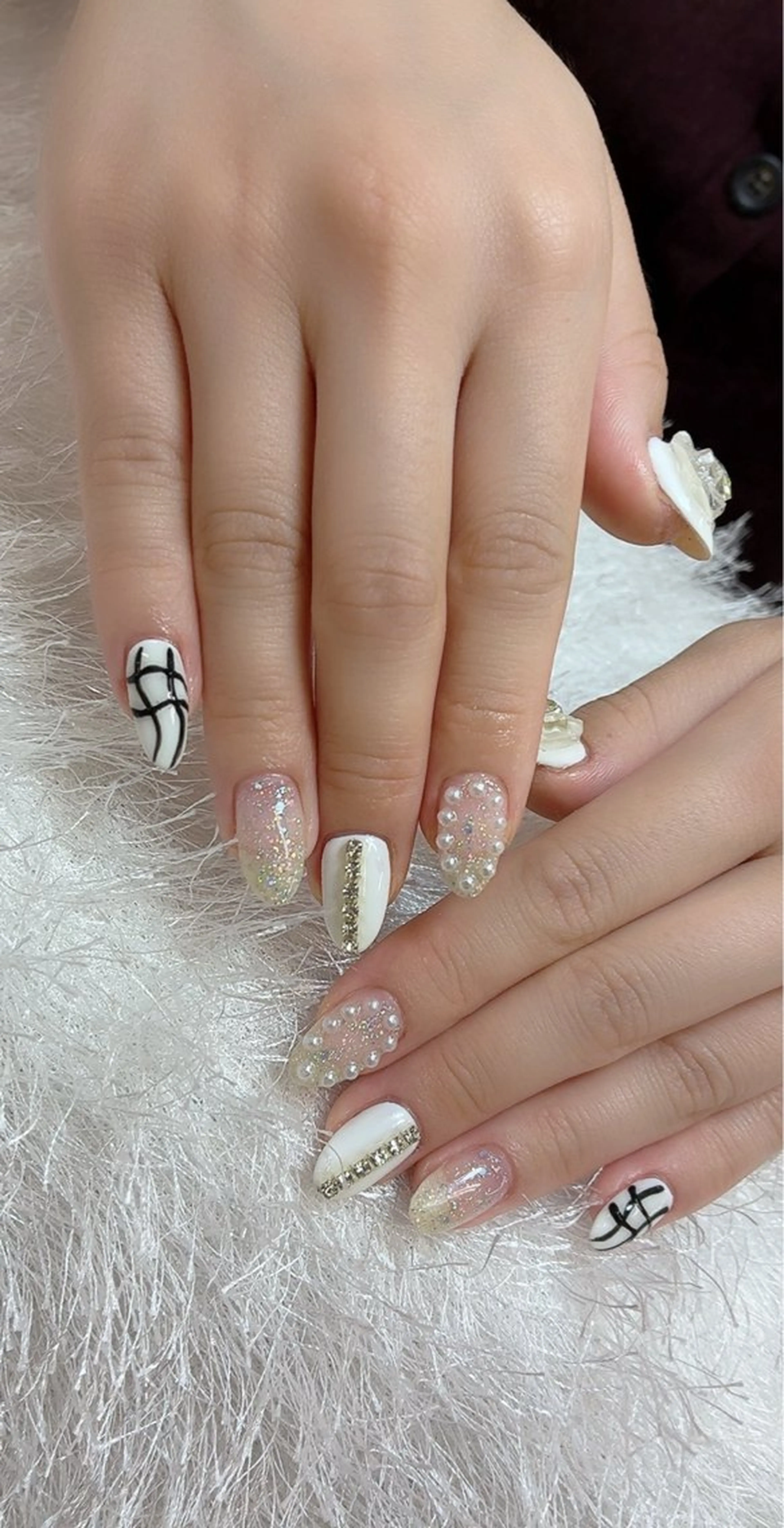 ネイル ハンドネイル 佐藤 依娜のネイルデザイン