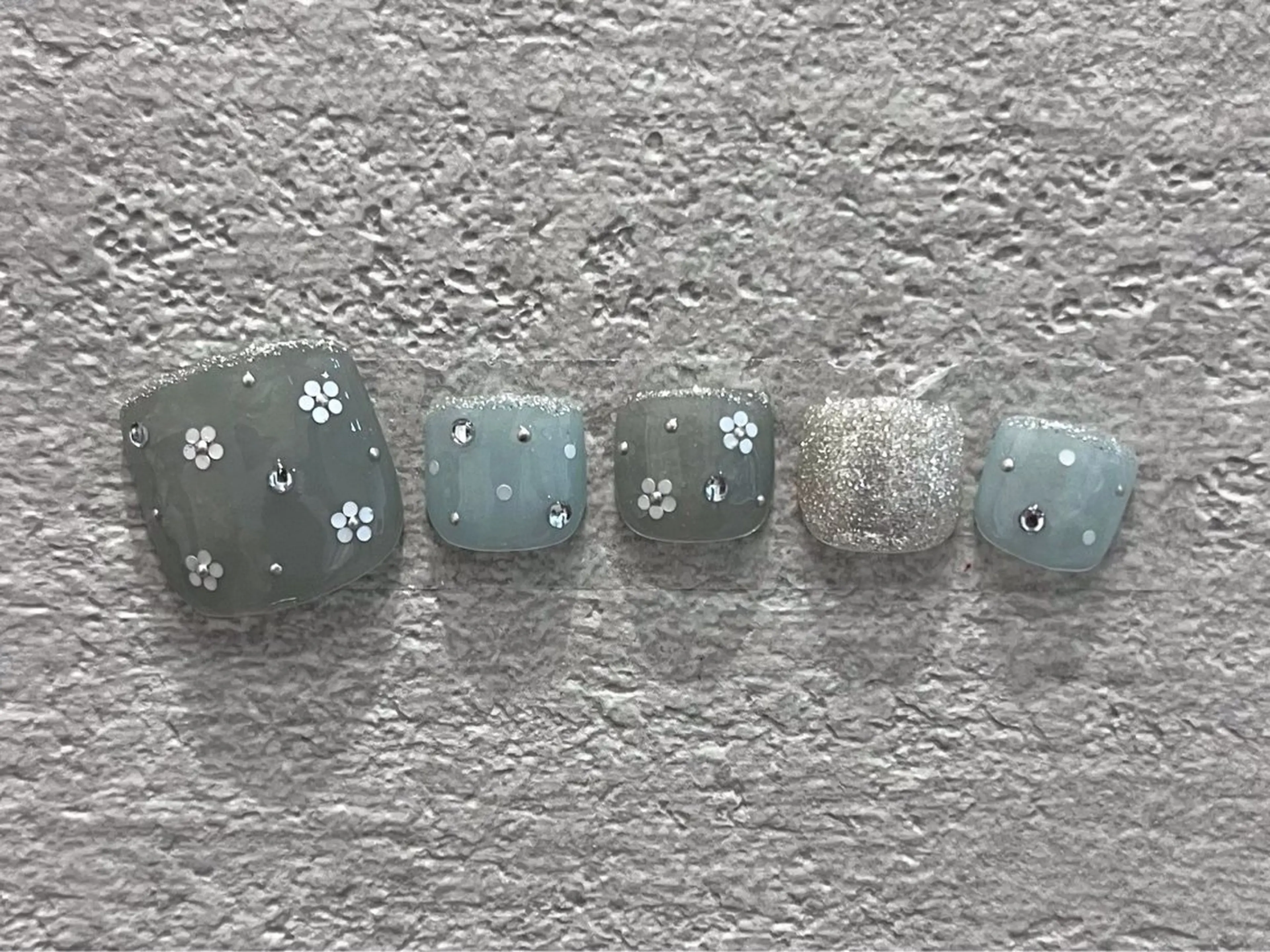 ネイル フットネイル Laule’a 昭島店のネイルデザイン