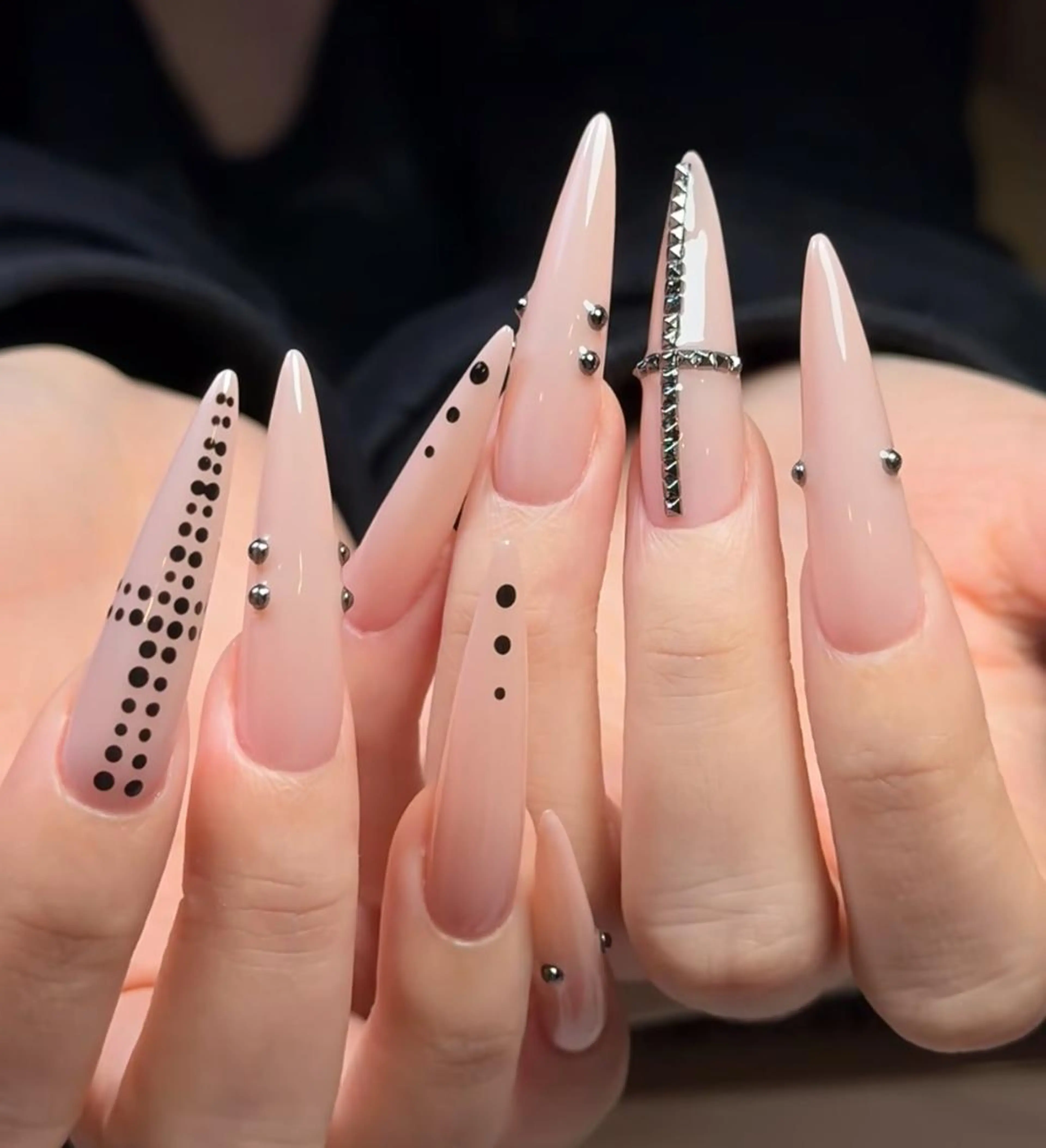 ネイル ハンドネイル 🎀 NaNa_nailのネイルデザイン