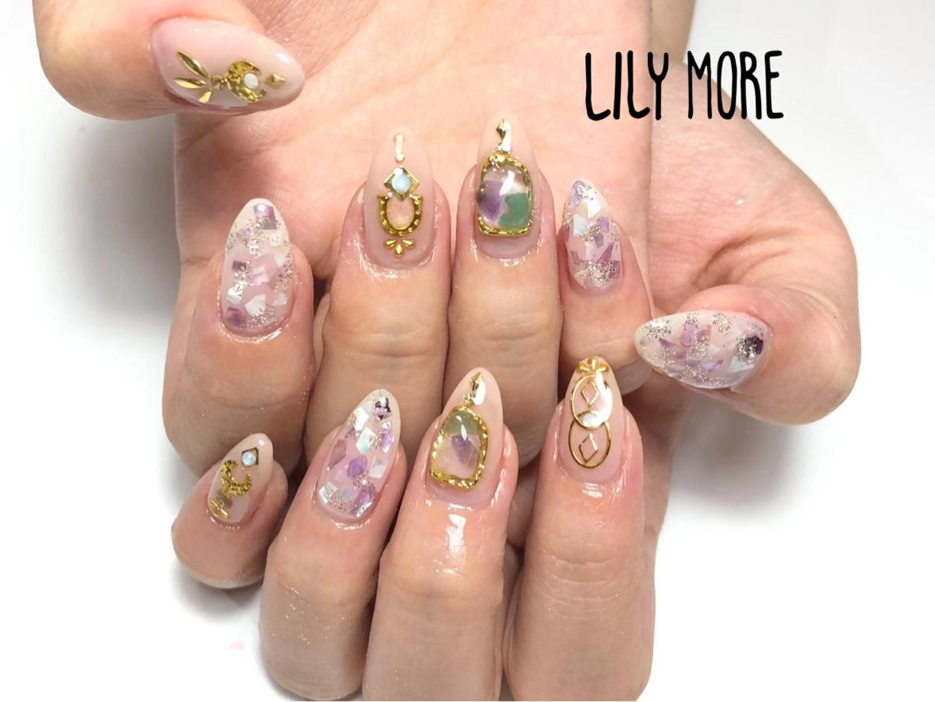 ネイル Lily closetのネイルデザイン