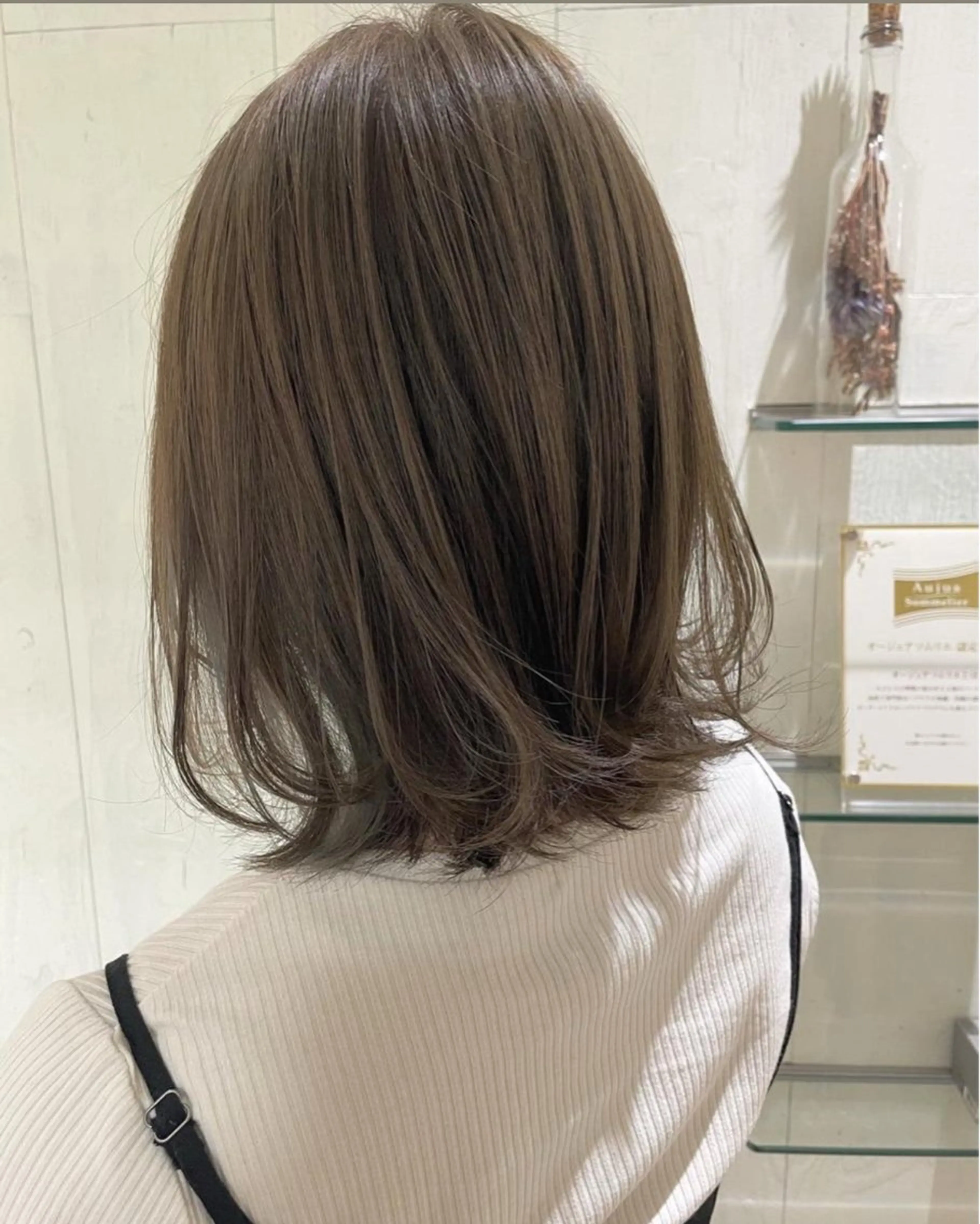 ミディアム カラー ボブ 顔まわりレイヤー 顔周りカット レイヤーカット カット ヘアカラー トリートメント 河合秀明/ショート /ボブ/レイヤーのヘアスタイル