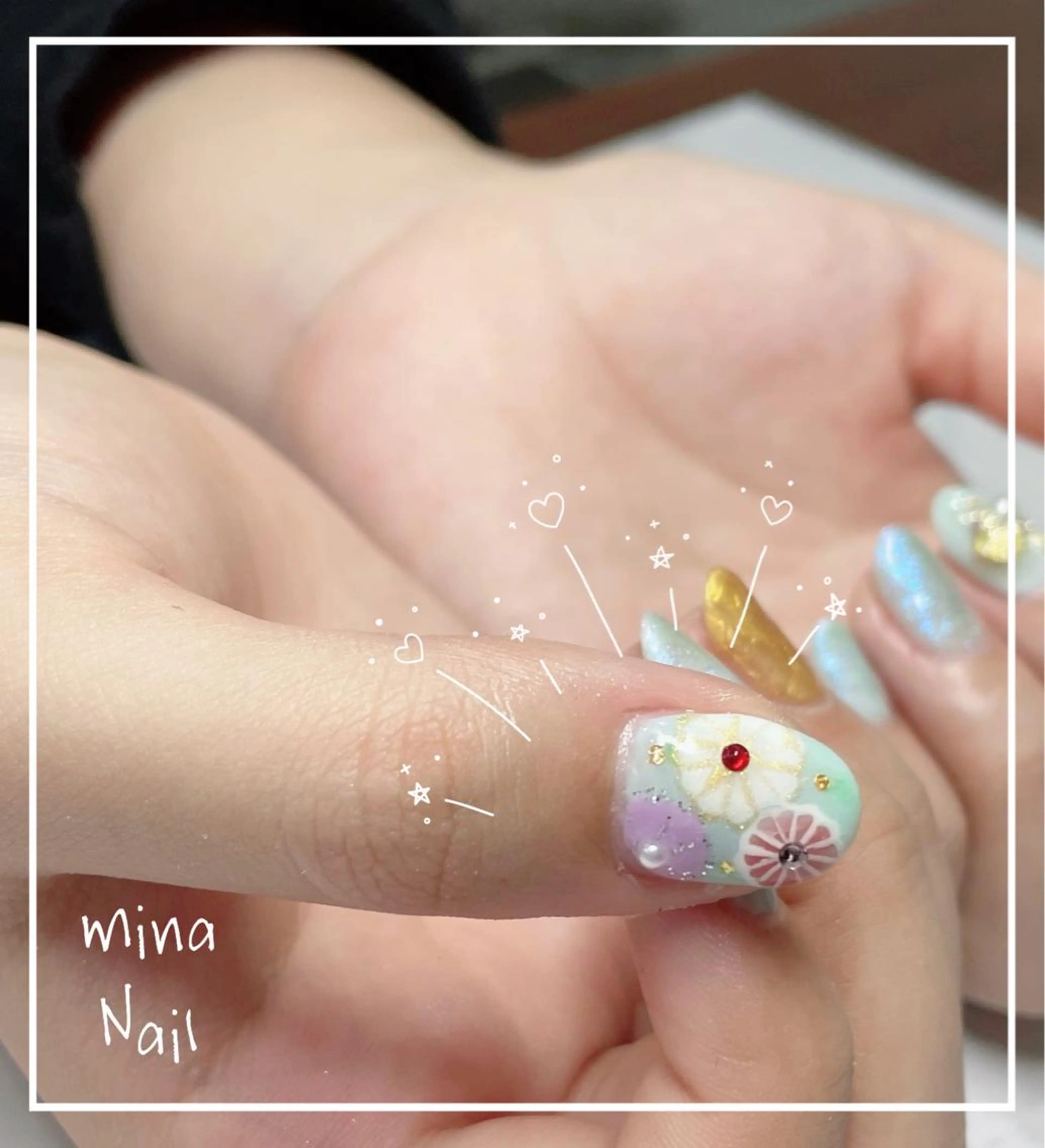ネイル 成人式 フラワーネイル mina Nailのネイルデザイン