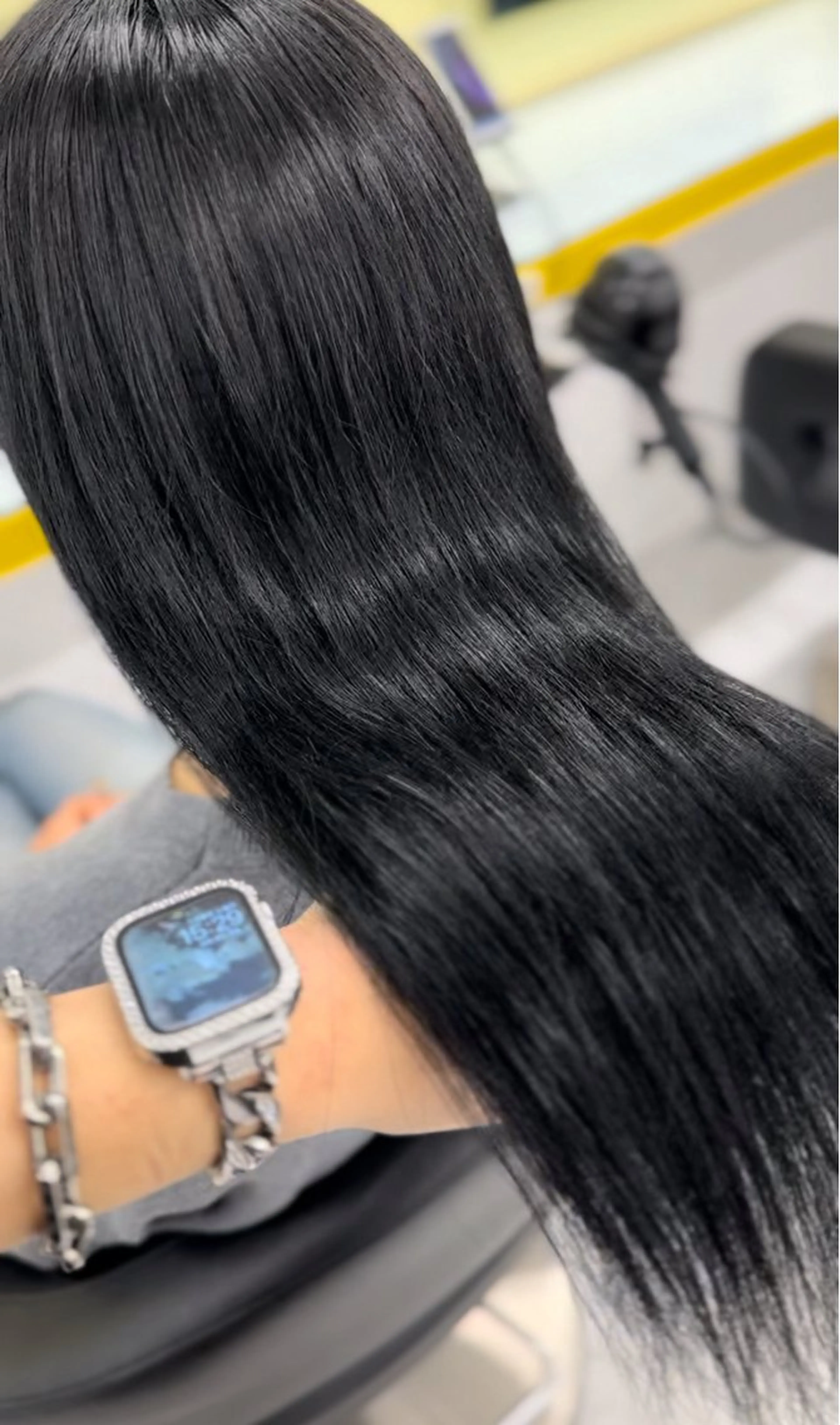 ロング ヘアカラー 🍀yuria/ハイ トーン/ペールカラーのヘアスタイル