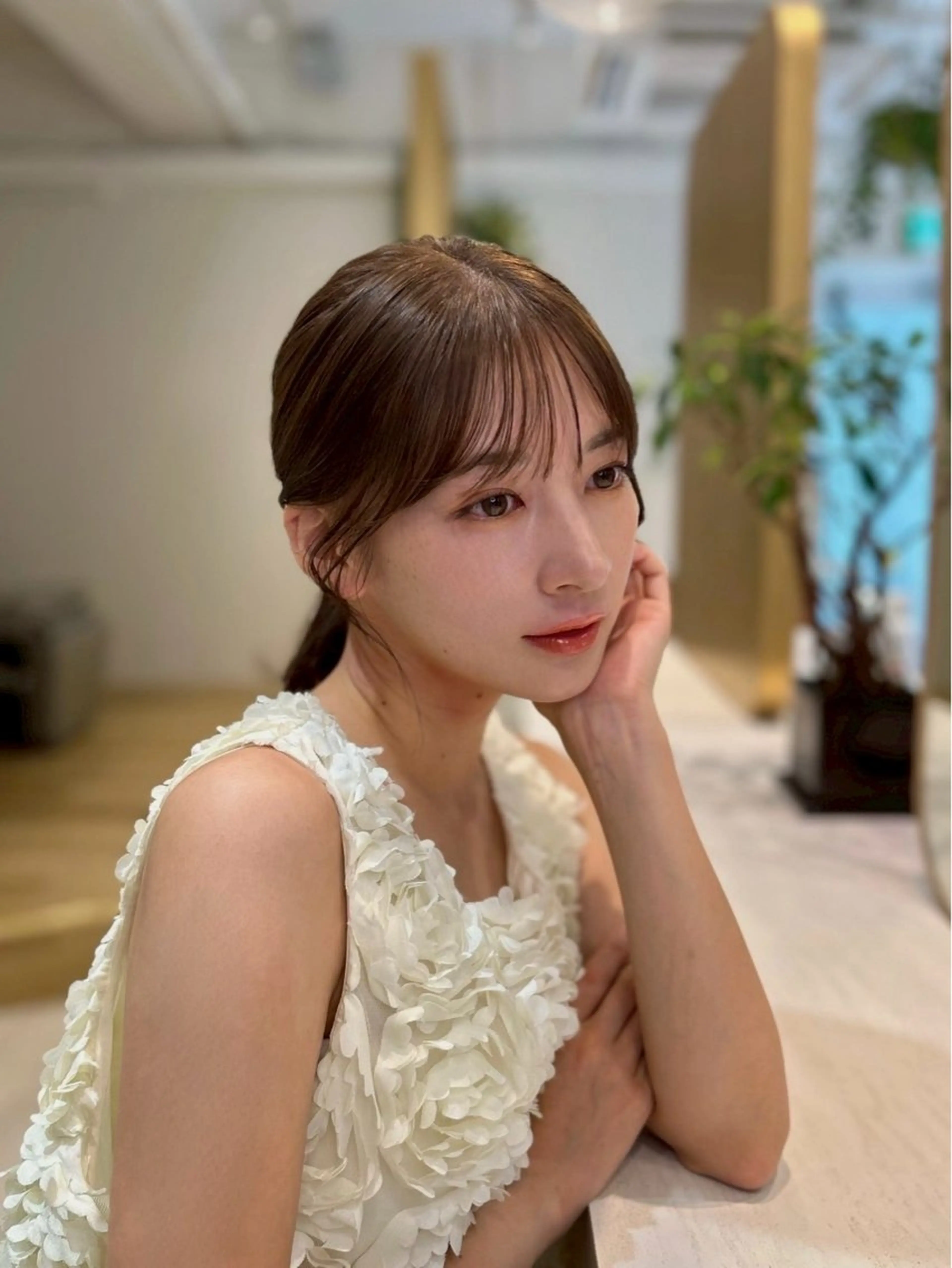 ミディアム 顔周りカット 🤍恵比寿/透明感/ 小顔カット🤍アズサのヘアスタイル