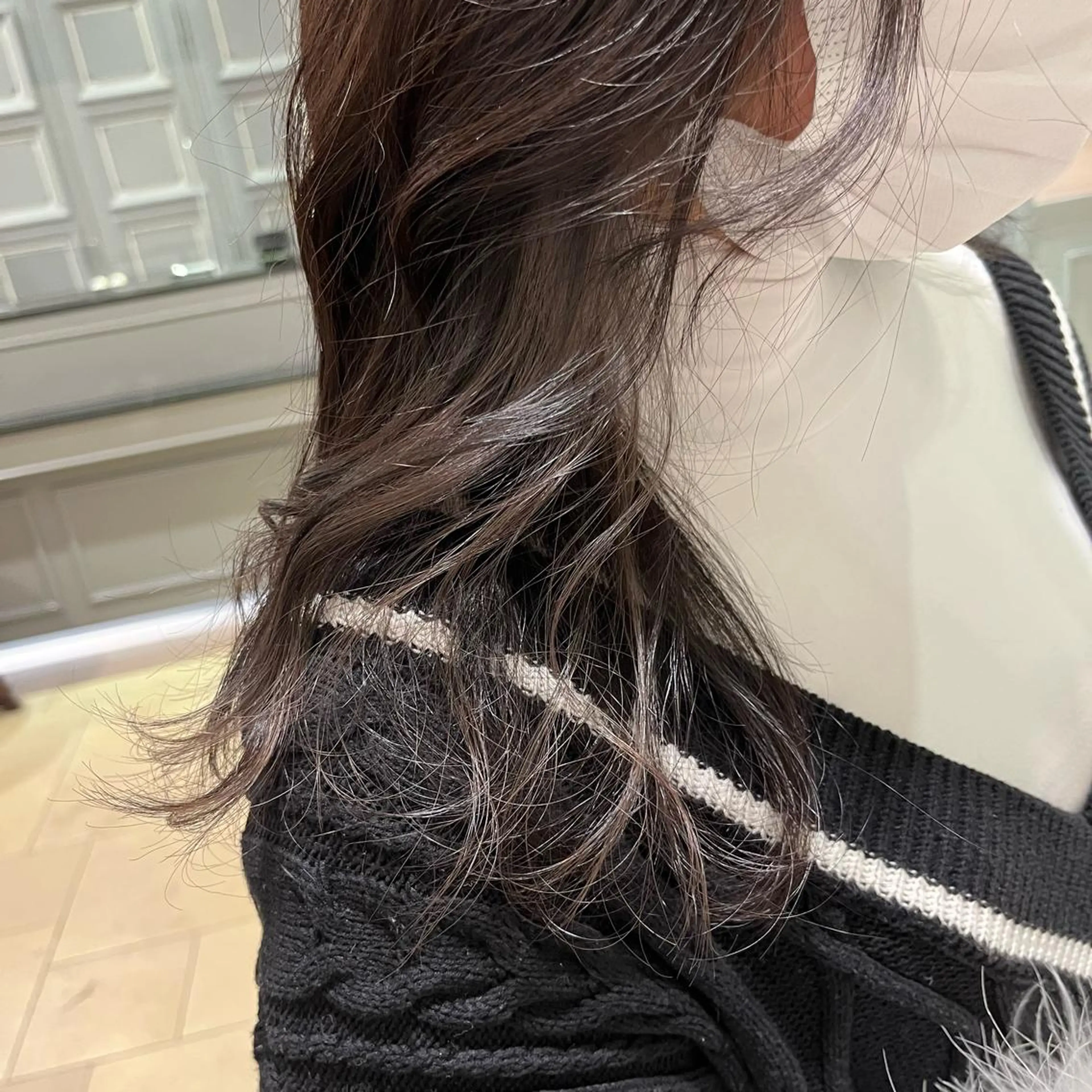 ミディアム カラー 梅本 佳容子のヘアスタイル