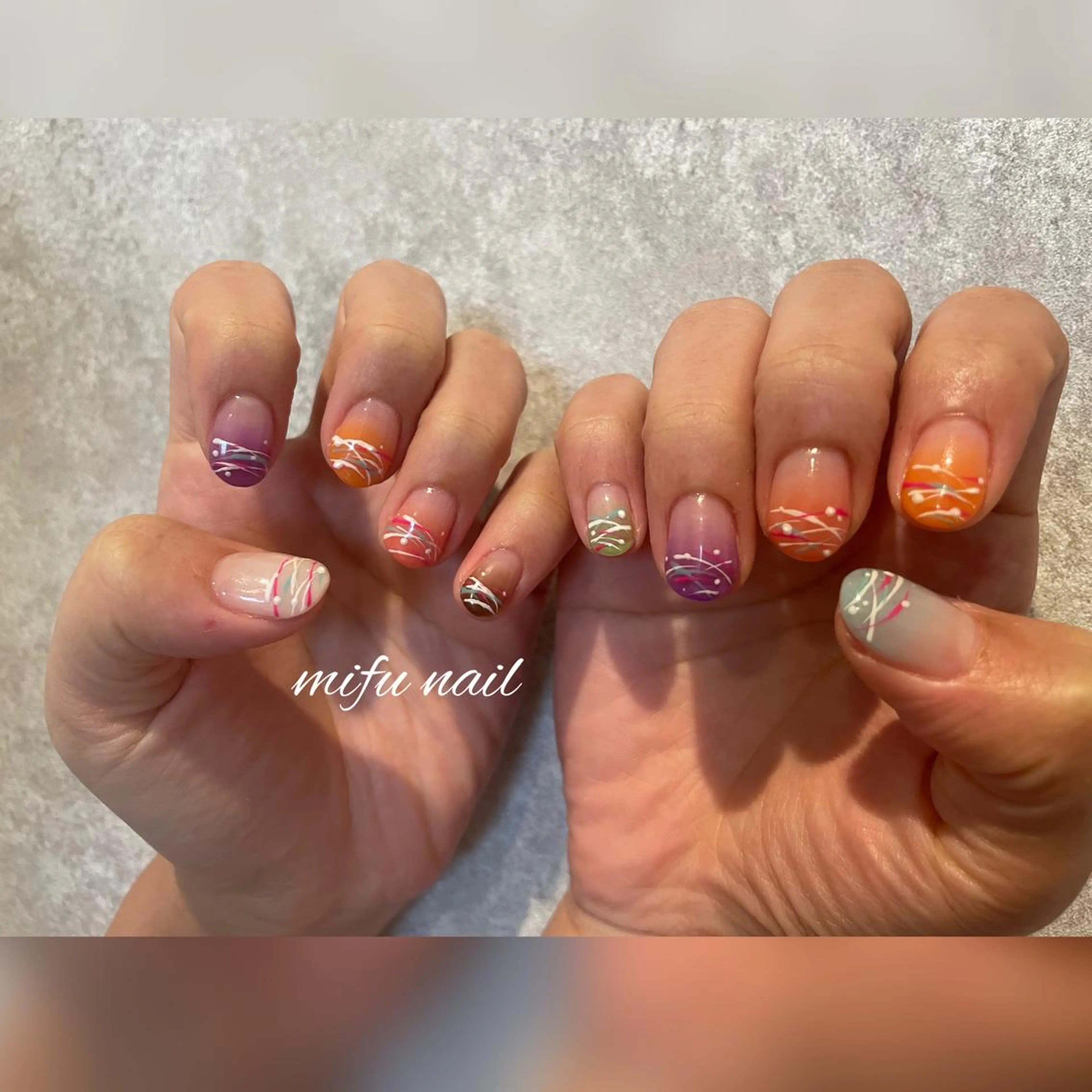 ショート ハンドネイル ハンドケア 大田 美笛香のネイルデザイン
