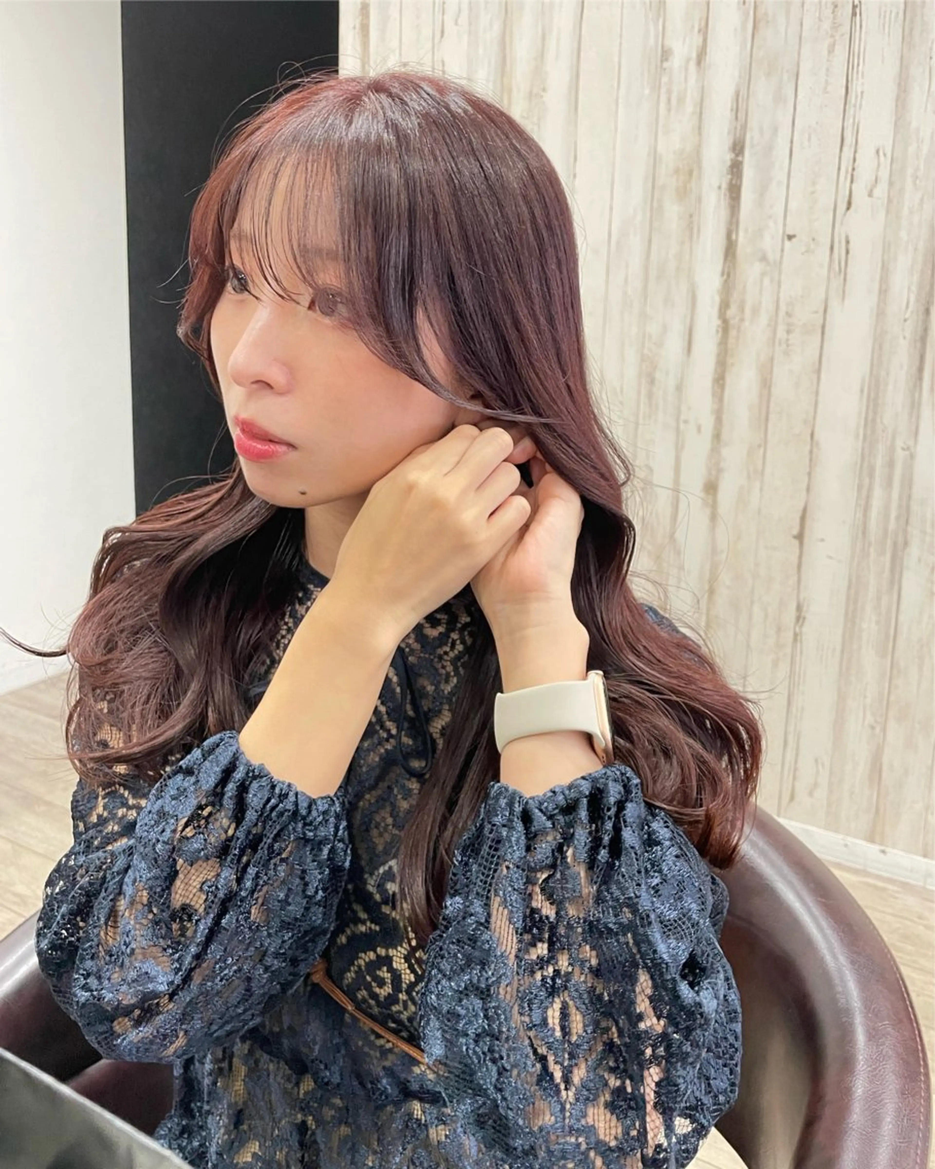 ロング カラー ラベンダーカラー ラベンダーピンク ピンクカラー 顔周りカット ロング カット ヘアカラー トリートメント Kamie 三宮のヘアスタイル