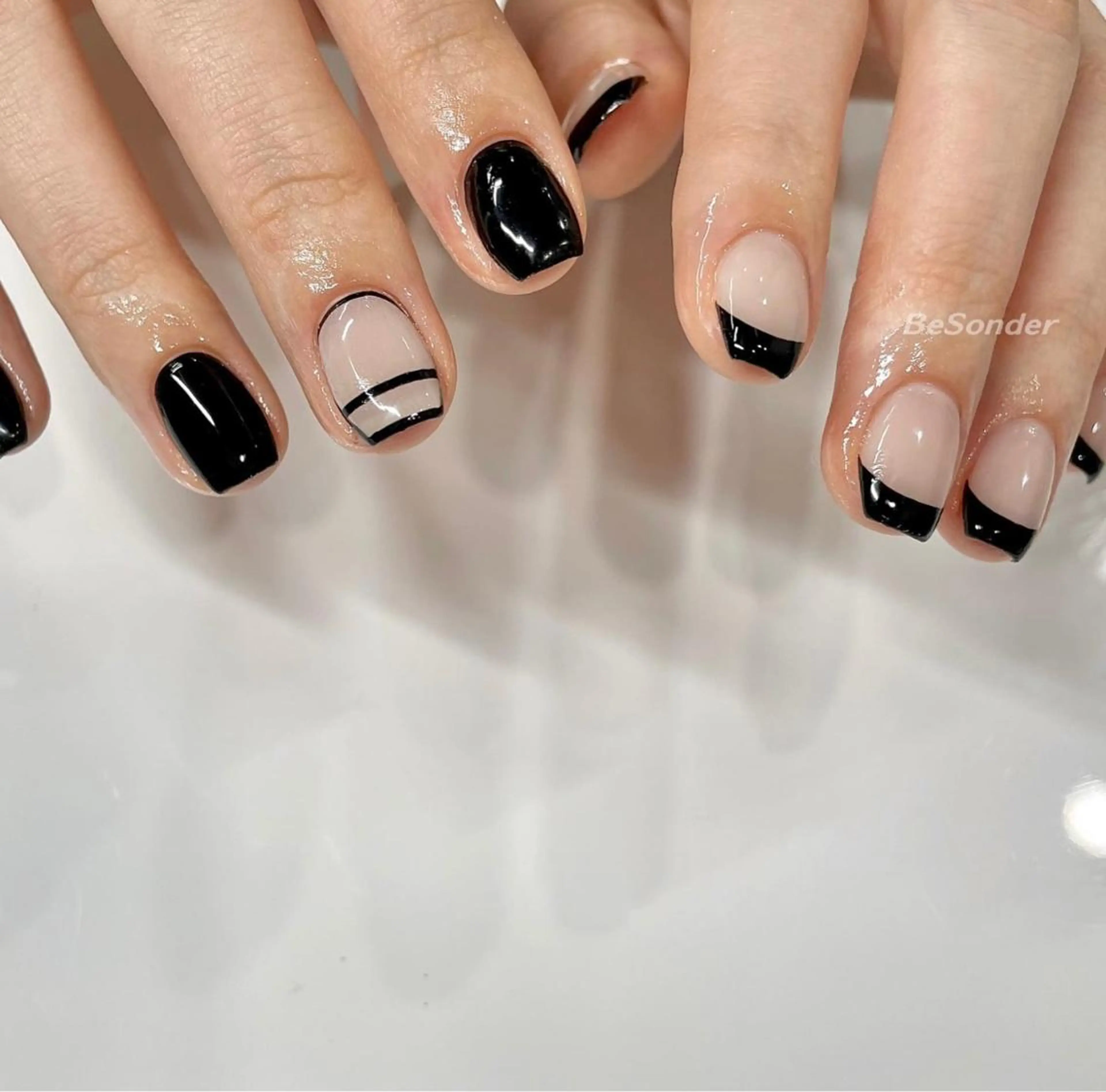 ネイル フレンチネイル ハンドネイル 𝐅𝐢𝐢【本町/ ネイル】Miho💜のその他イメージ