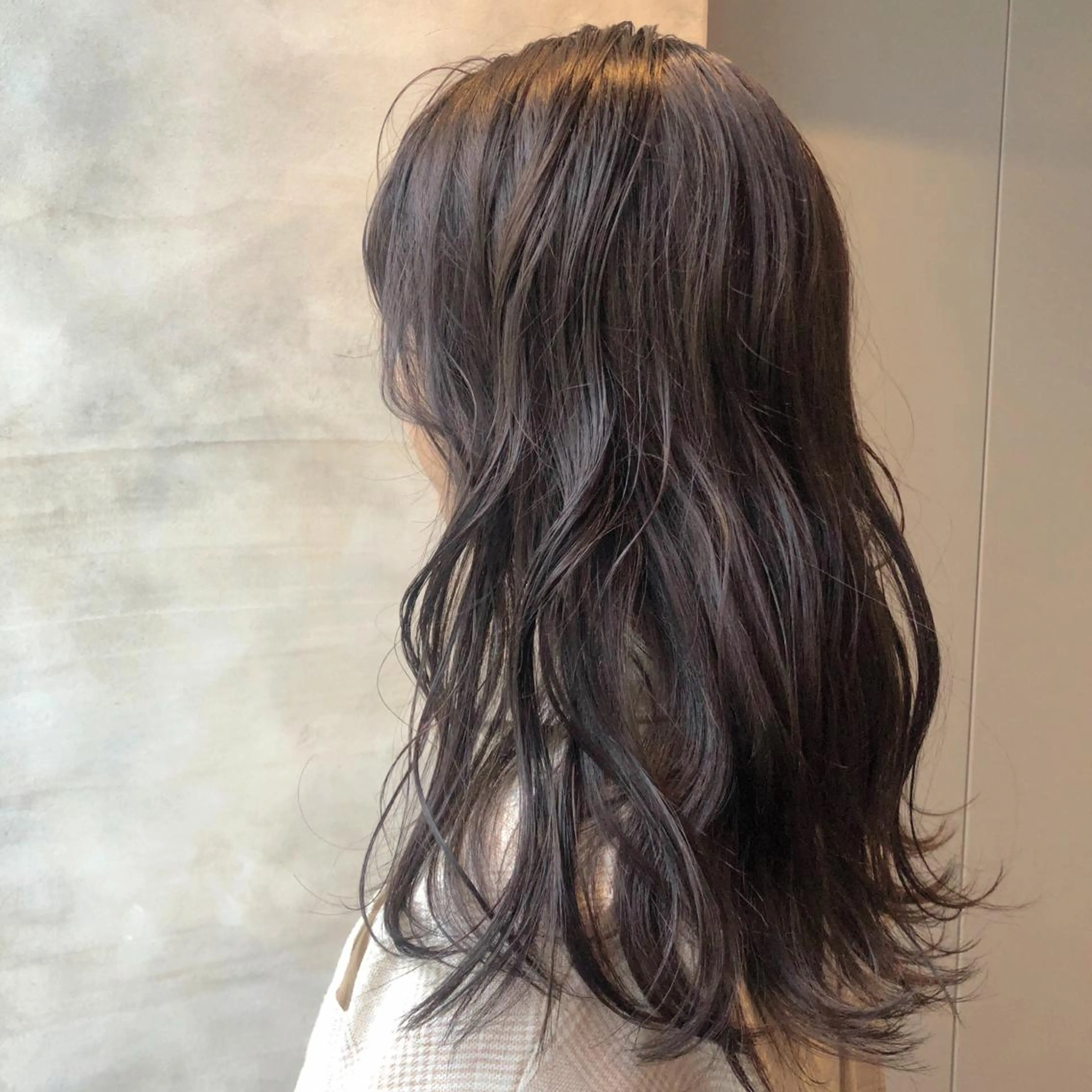 ロング カラー 圧倒的透明感カラー nana🦕のヘアスタイル