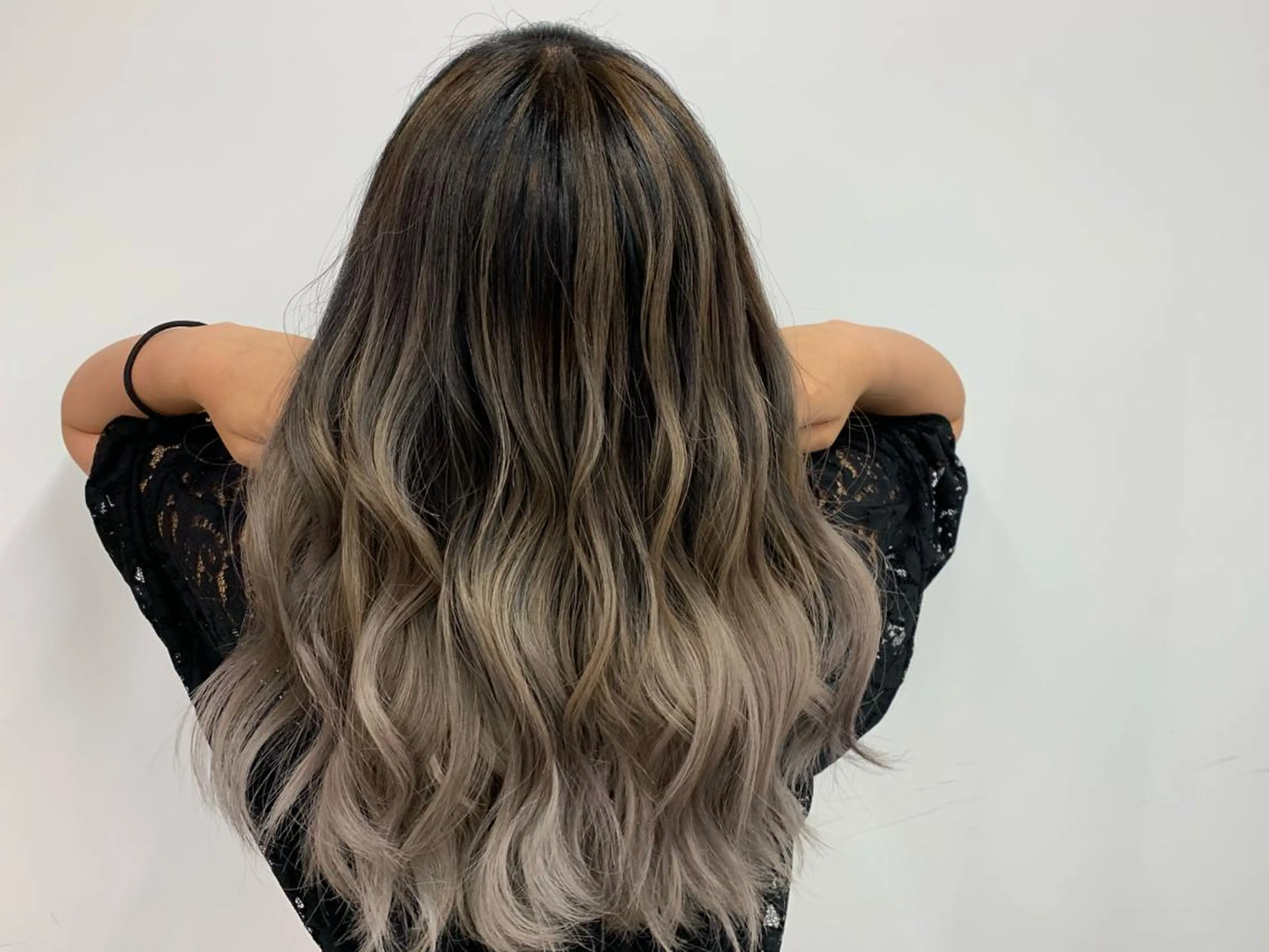 ロング カラー バレイヤージュ レイヤーカット ✨カラー指名 No.1✨keitaのヘアスタイル