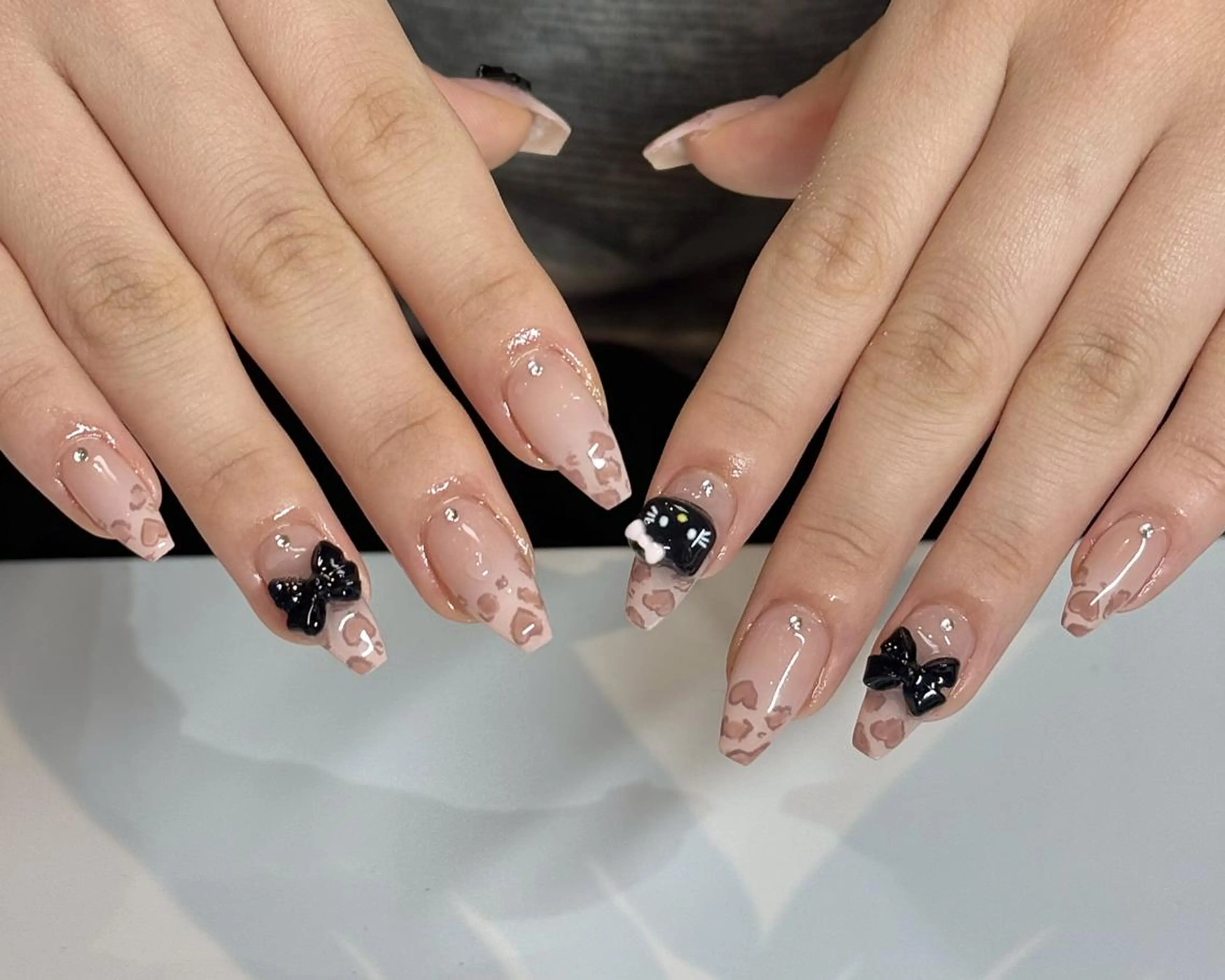 ネイル ハンドネイル 🎀 KiKi_nailのネイルデザイン