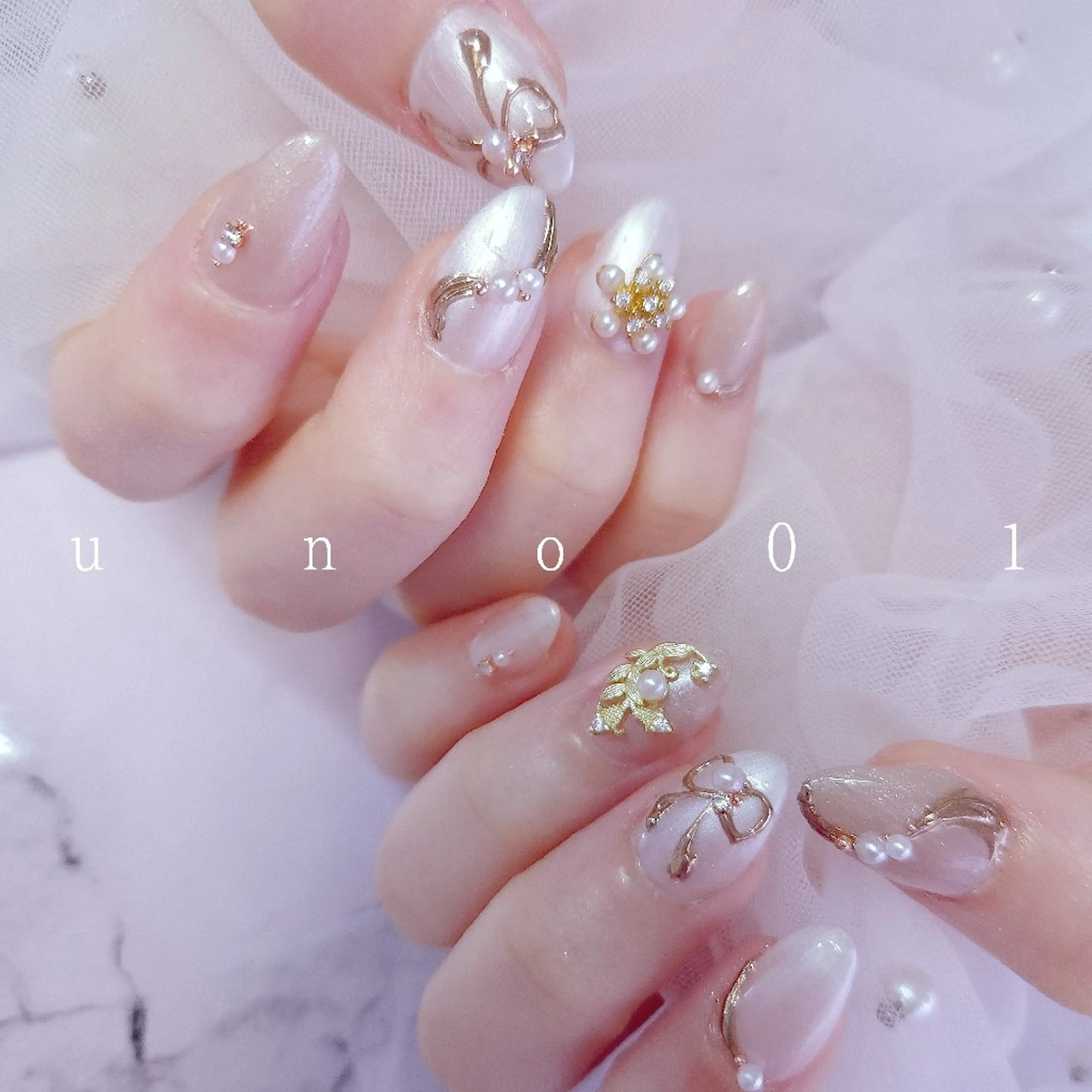 ネイル 梅田🦄中崎町🩵 u n o 0 1のネイルデザイン