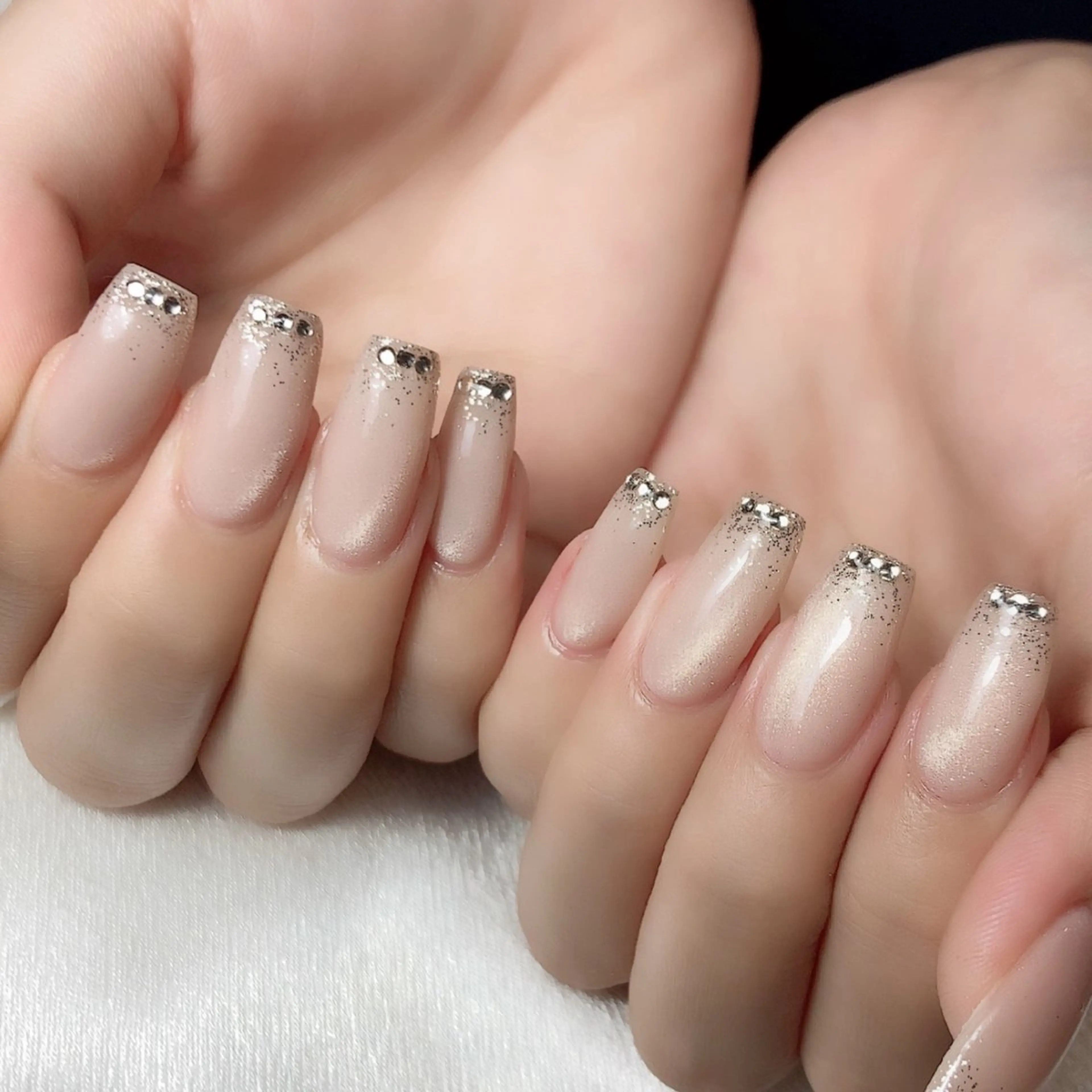 ネイル Legit nail salonのネイルデザイン