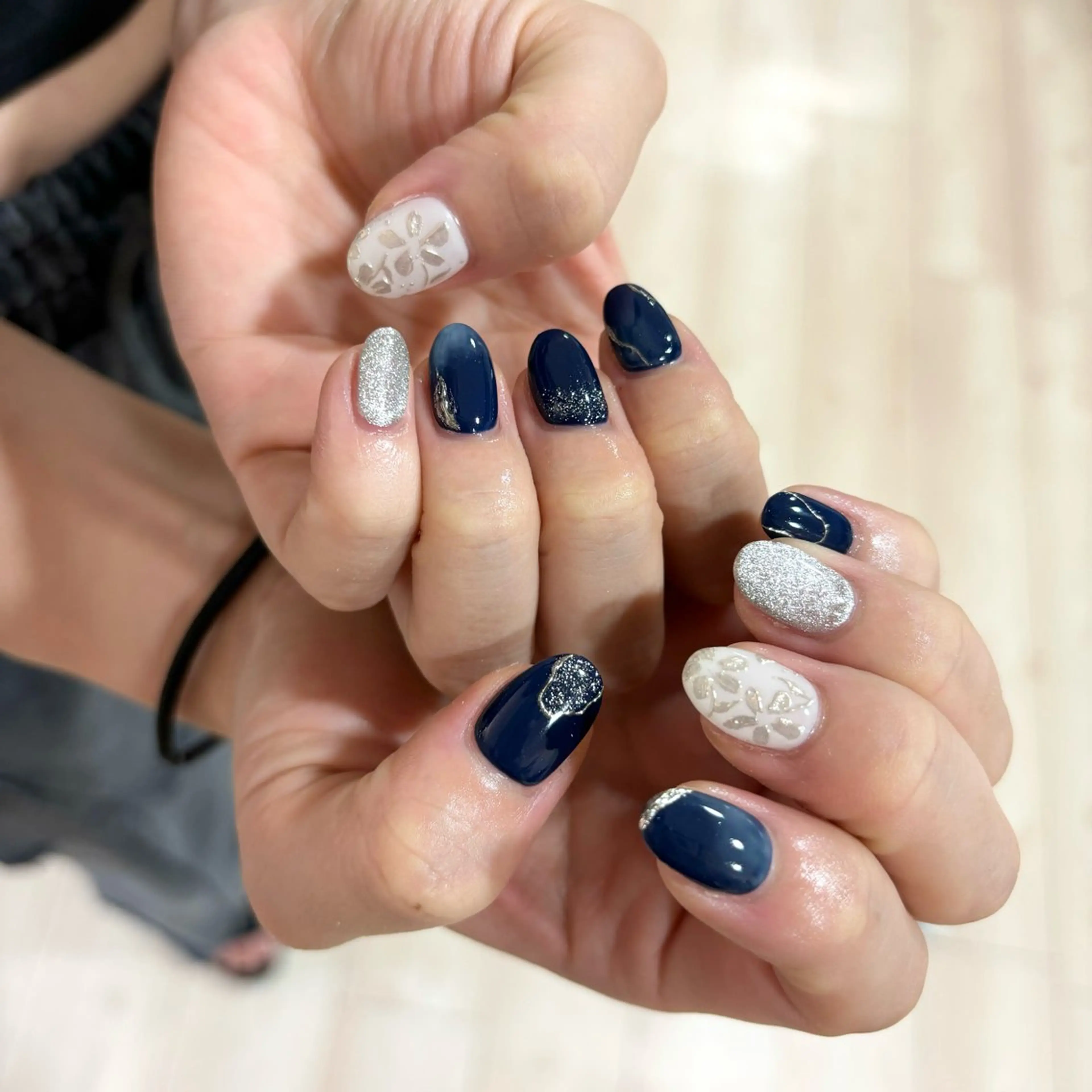 ネイル 持ち込み 鈴木 華乃のネイルデザイン