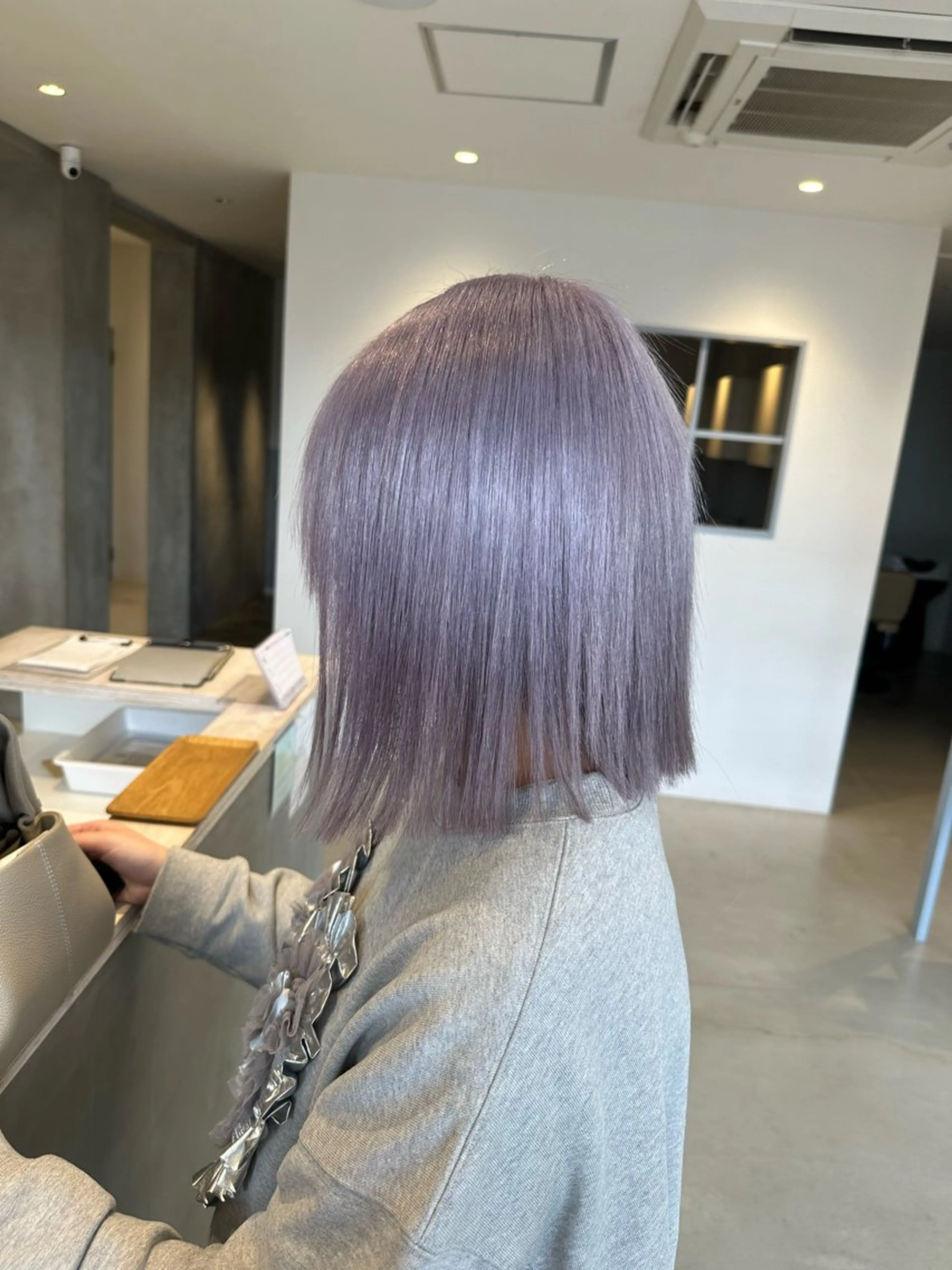 ショート カラー バレイヤージュ ベージュカラー ブリーチ ブロンド ケアブリーチ YUME/ブリーチ /カットモデル募集中のヘアスタイル