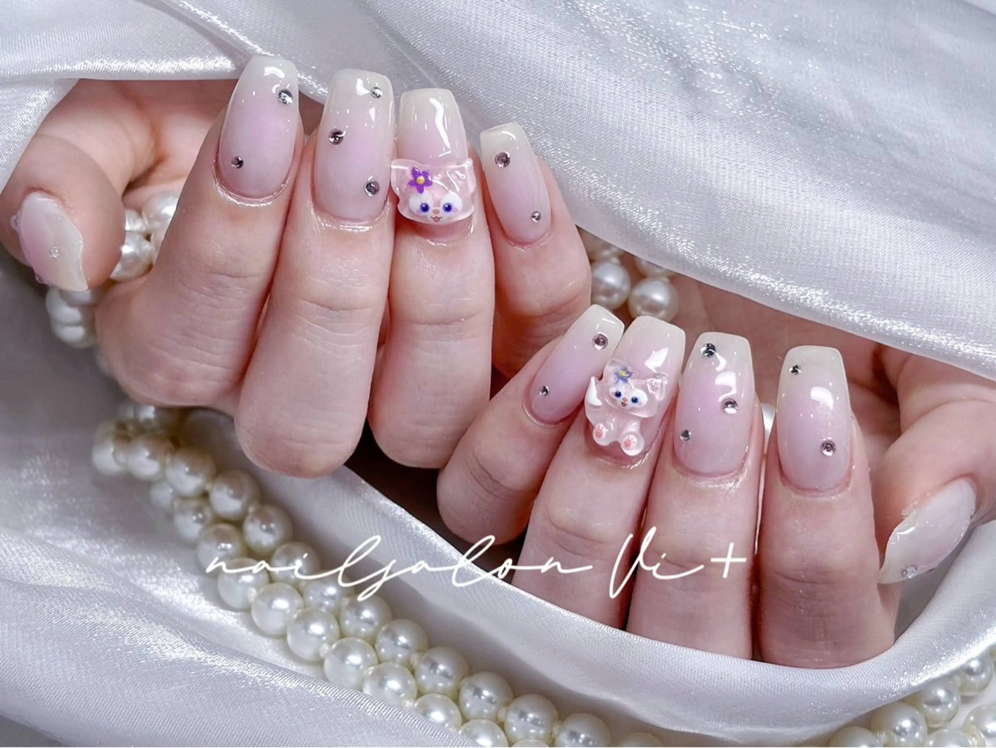 ネイル ハンドネイル ✨Nailsalon Vi+✨のネイルデザイン