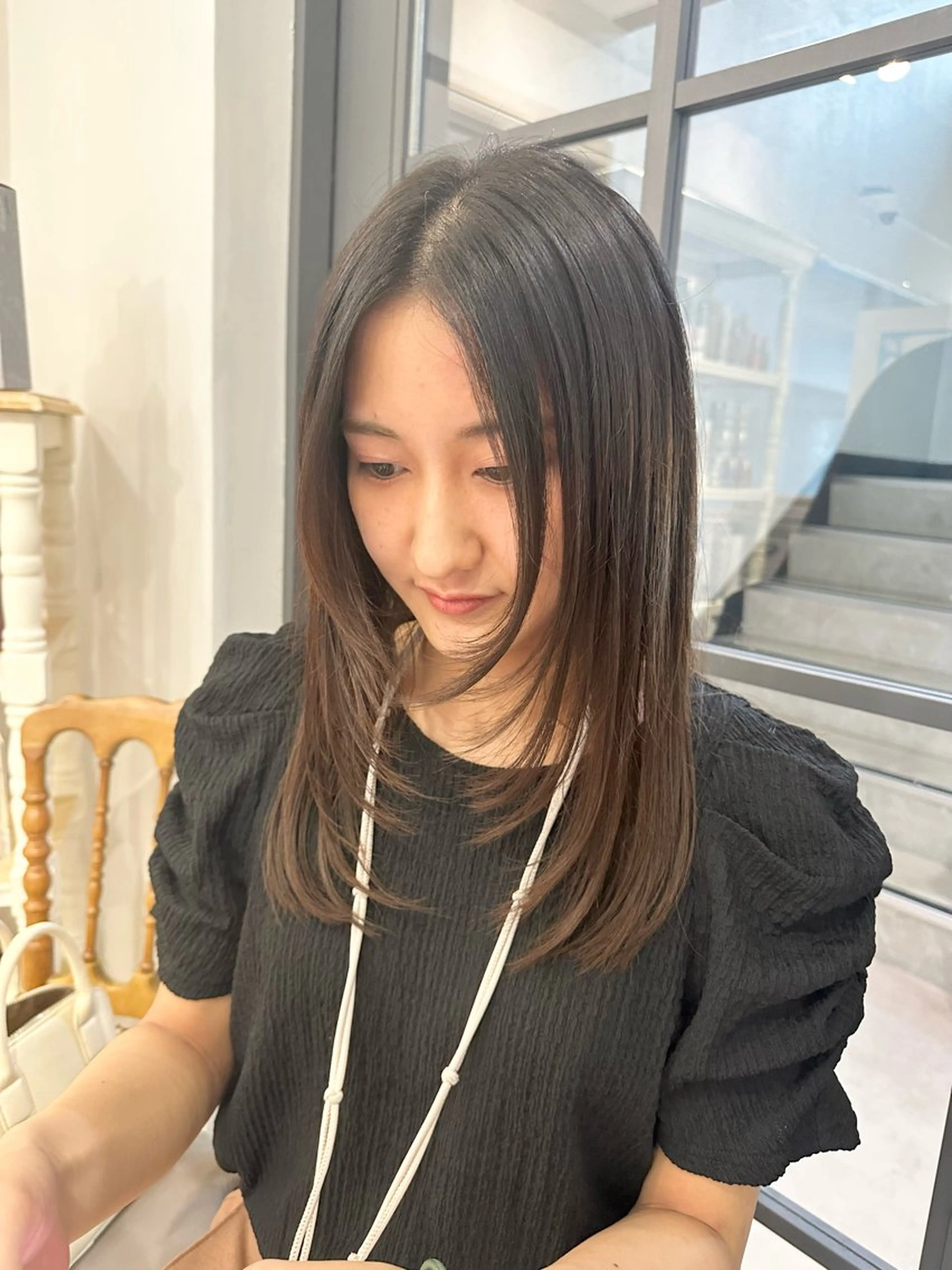 カット＋酸性ストレート＋トリートメントの写真