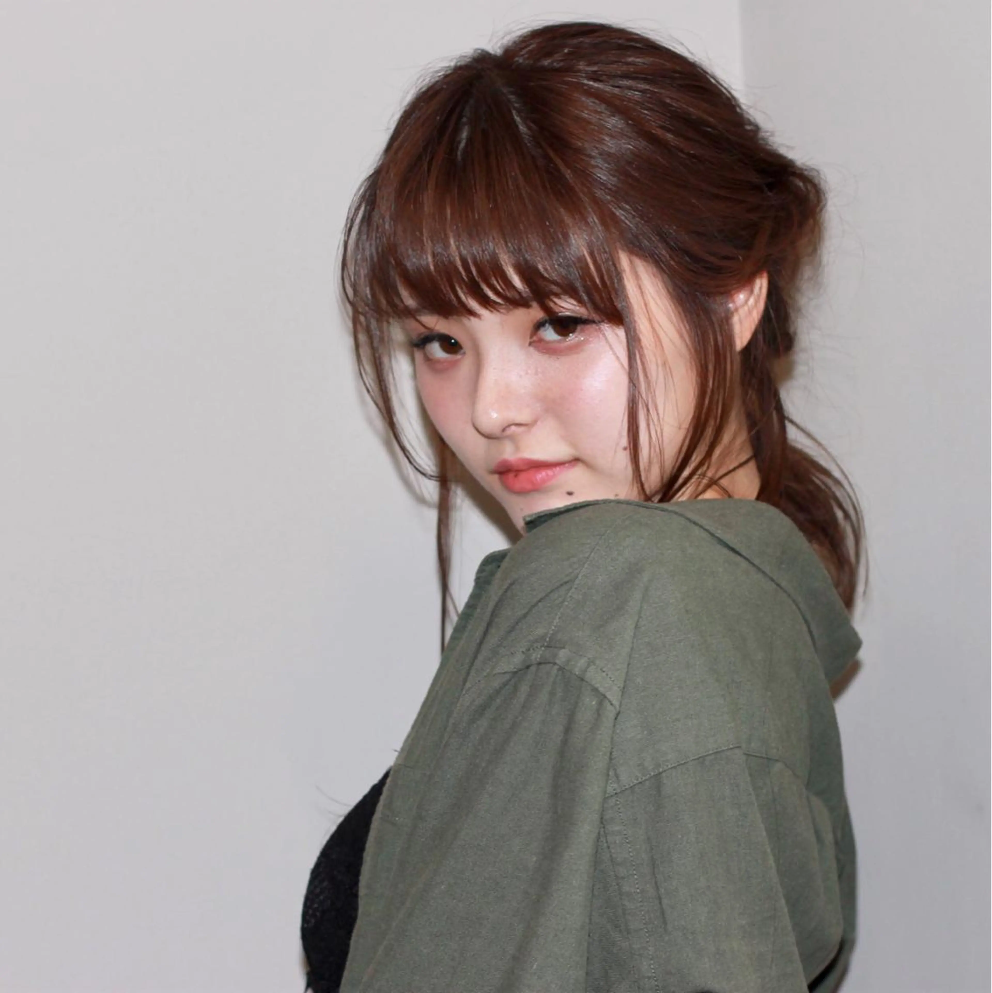 セミロング ヘアアレンジ 薬院:今泉/上川美幸 ボブ/顔周りレイヤーのヘアスタイル