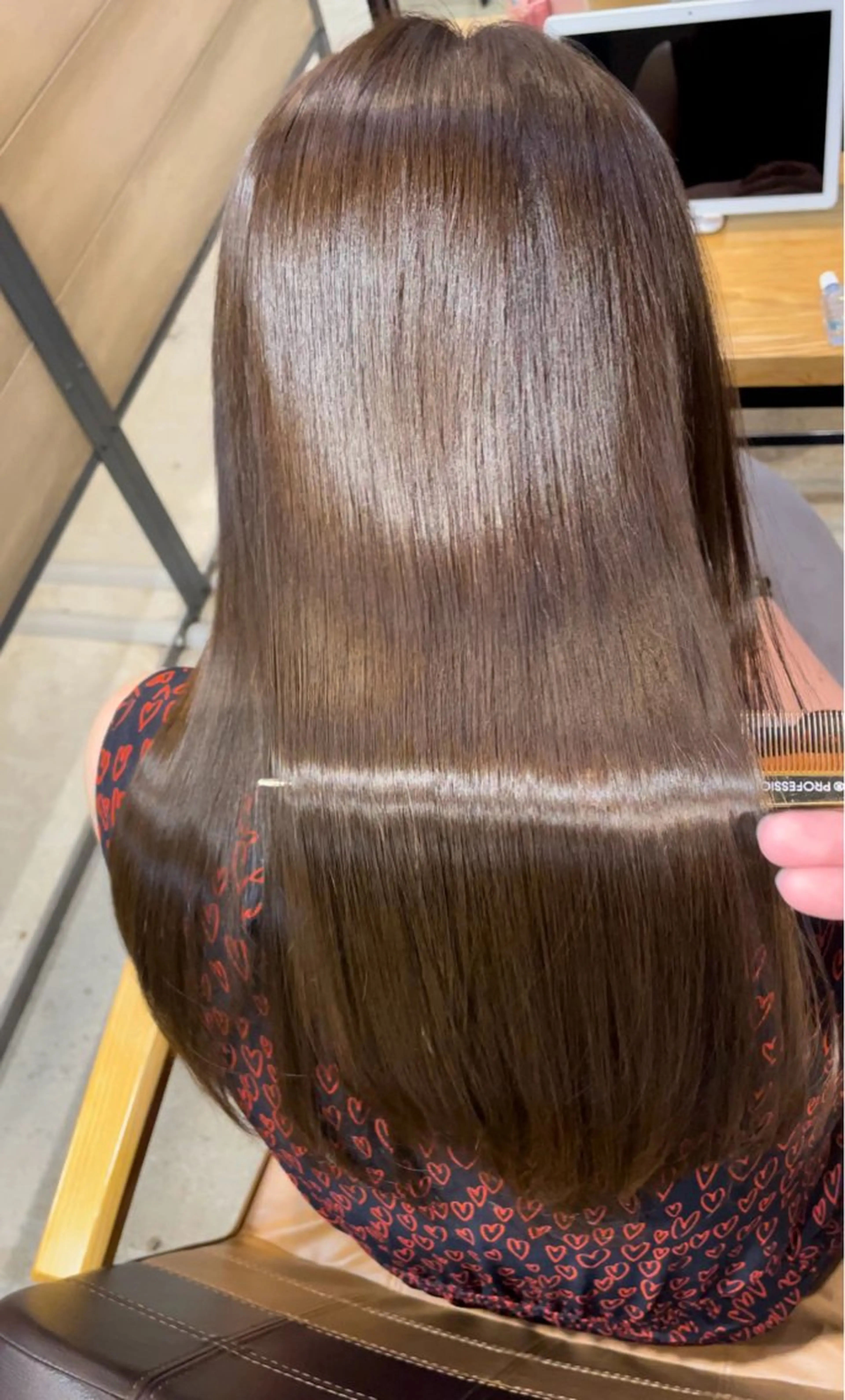 セミロング セミロングパーマ 髪質改善 縮毛矯正 トリートメント 酸性ストレート トリートメント HANARE by youres hair 神楽坂所属・神楽坂/縮毛矯正/ 髪質改善/香村優弥のヘアスタイル