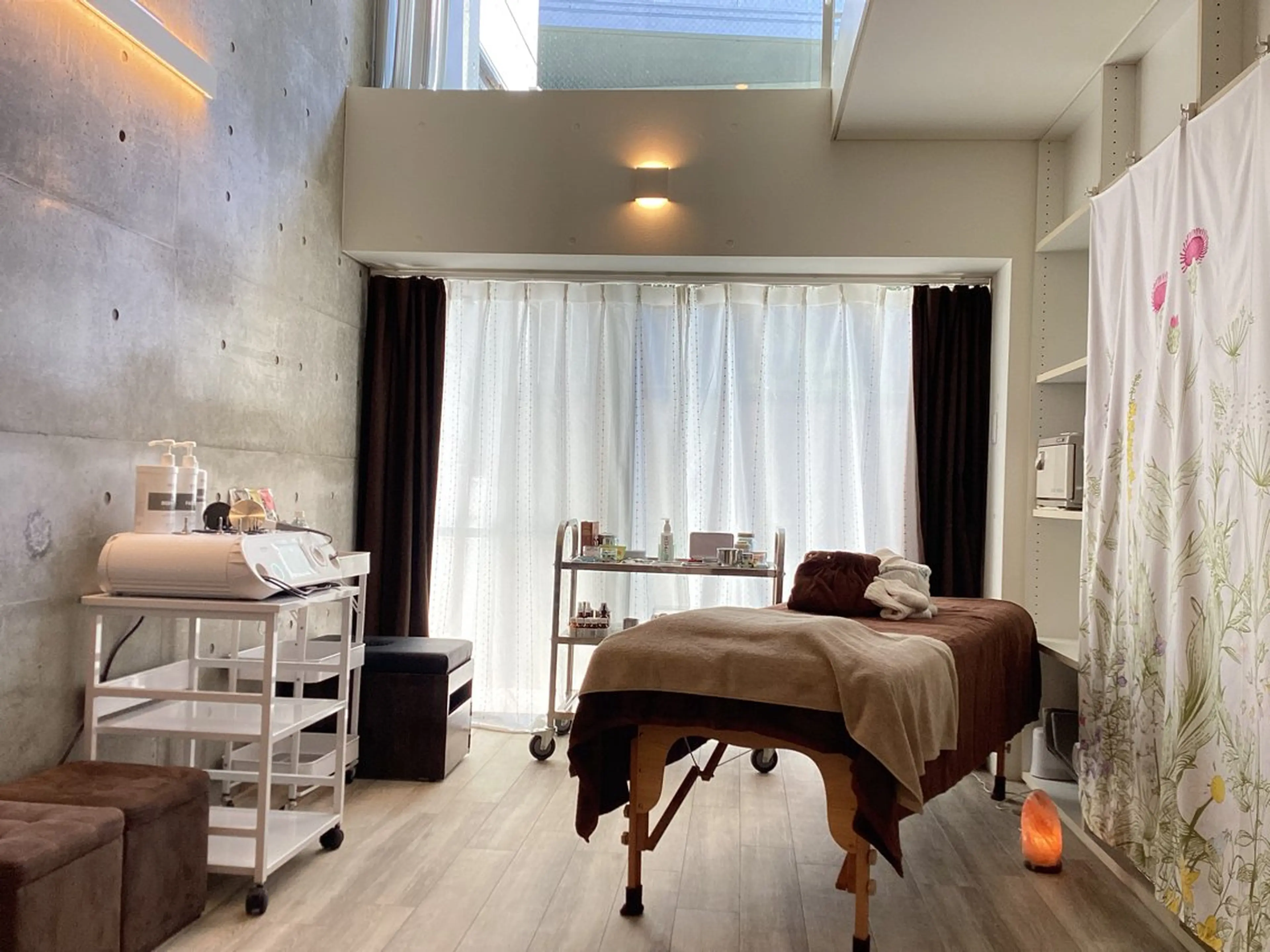 美容鍼&温活・免活 さくらんぼ鍼灸院のエステ・リラクイメージ