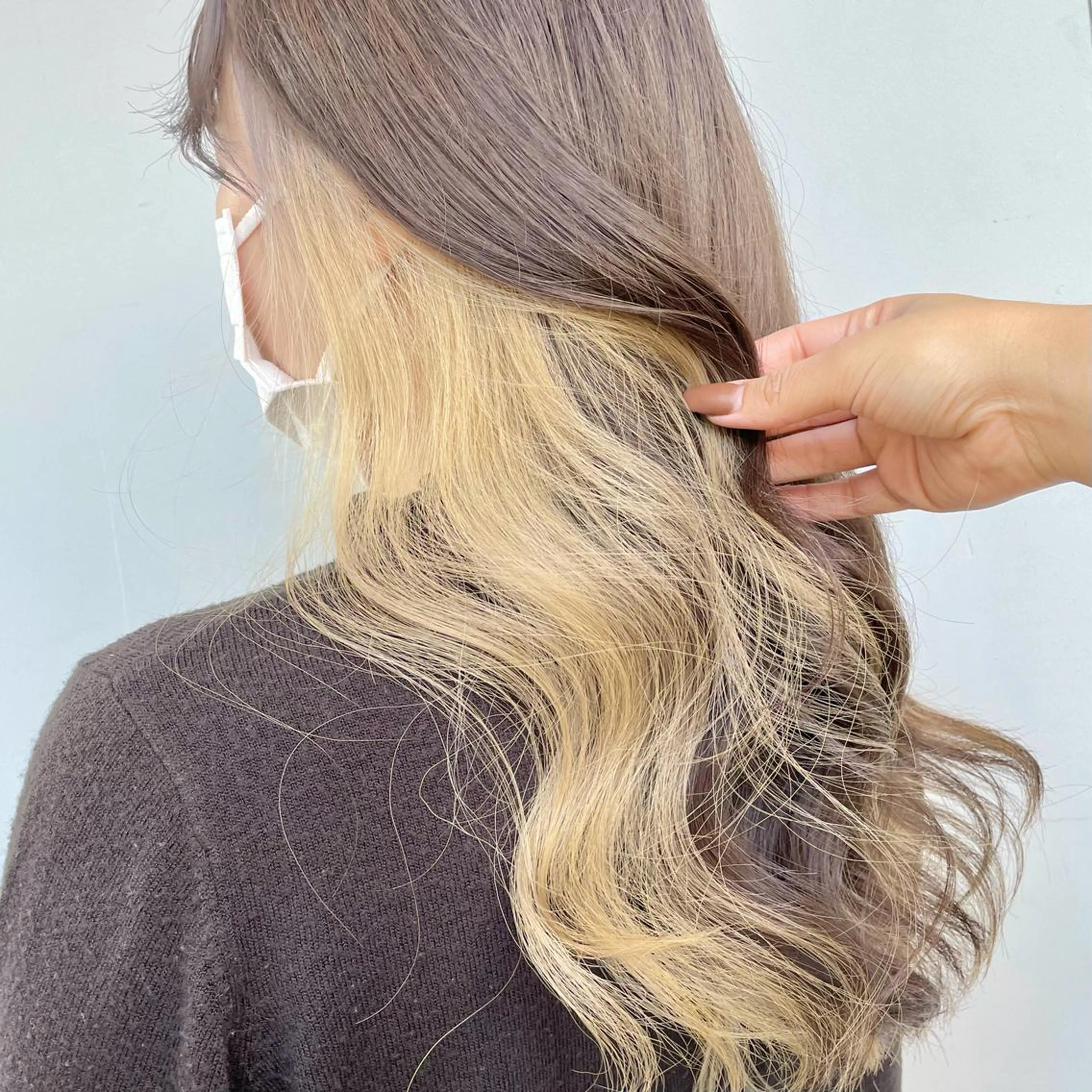 ロング もにか🌞原宿/渋谷 🌝ブリーチカラーのヘアスタイル