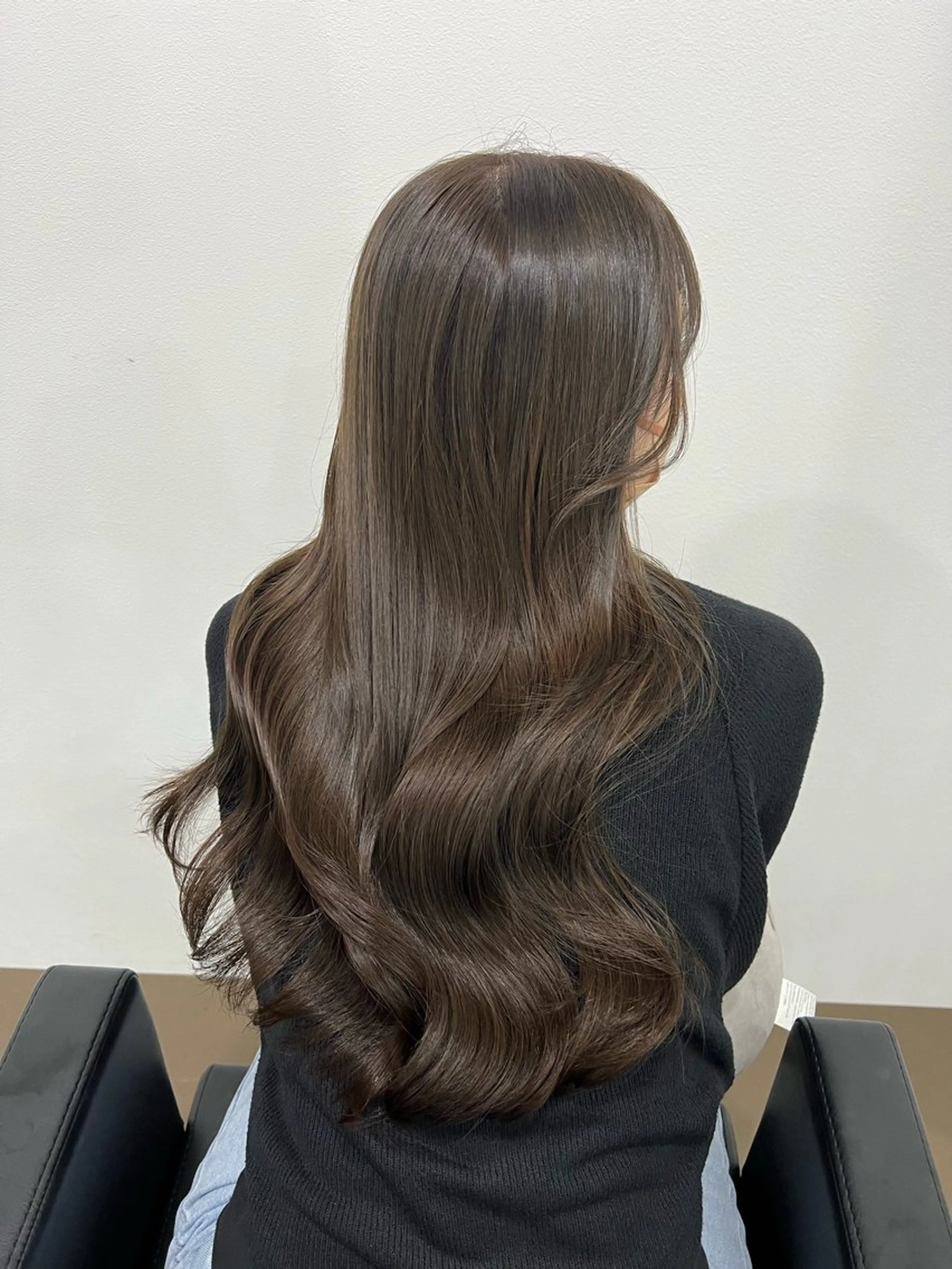 ロング アッシュ 韓国風カラー パープルカラー 髪質改善 韓国風ヘア 【ioe岡本】🐶 向井歩のヘアスタイル