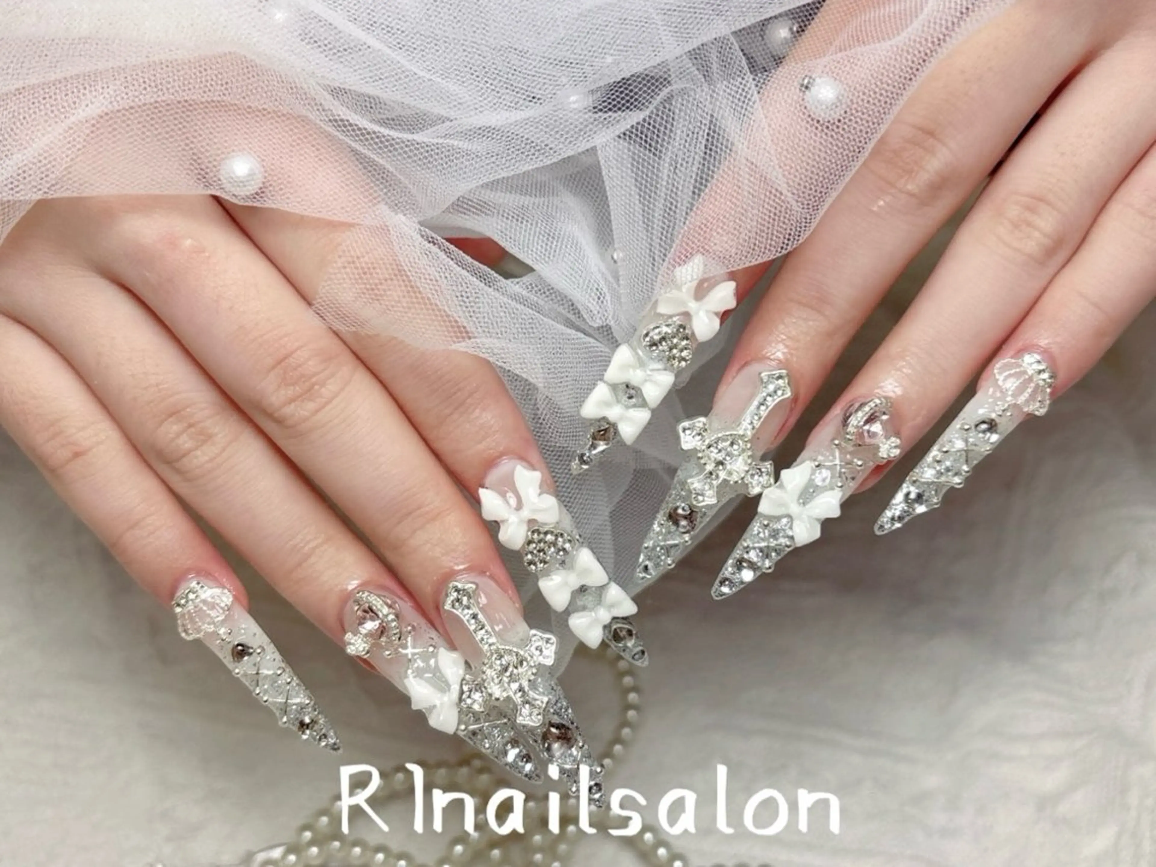 ネイル ハンドネイル アールワン NAIL SALONのネイルデザイン