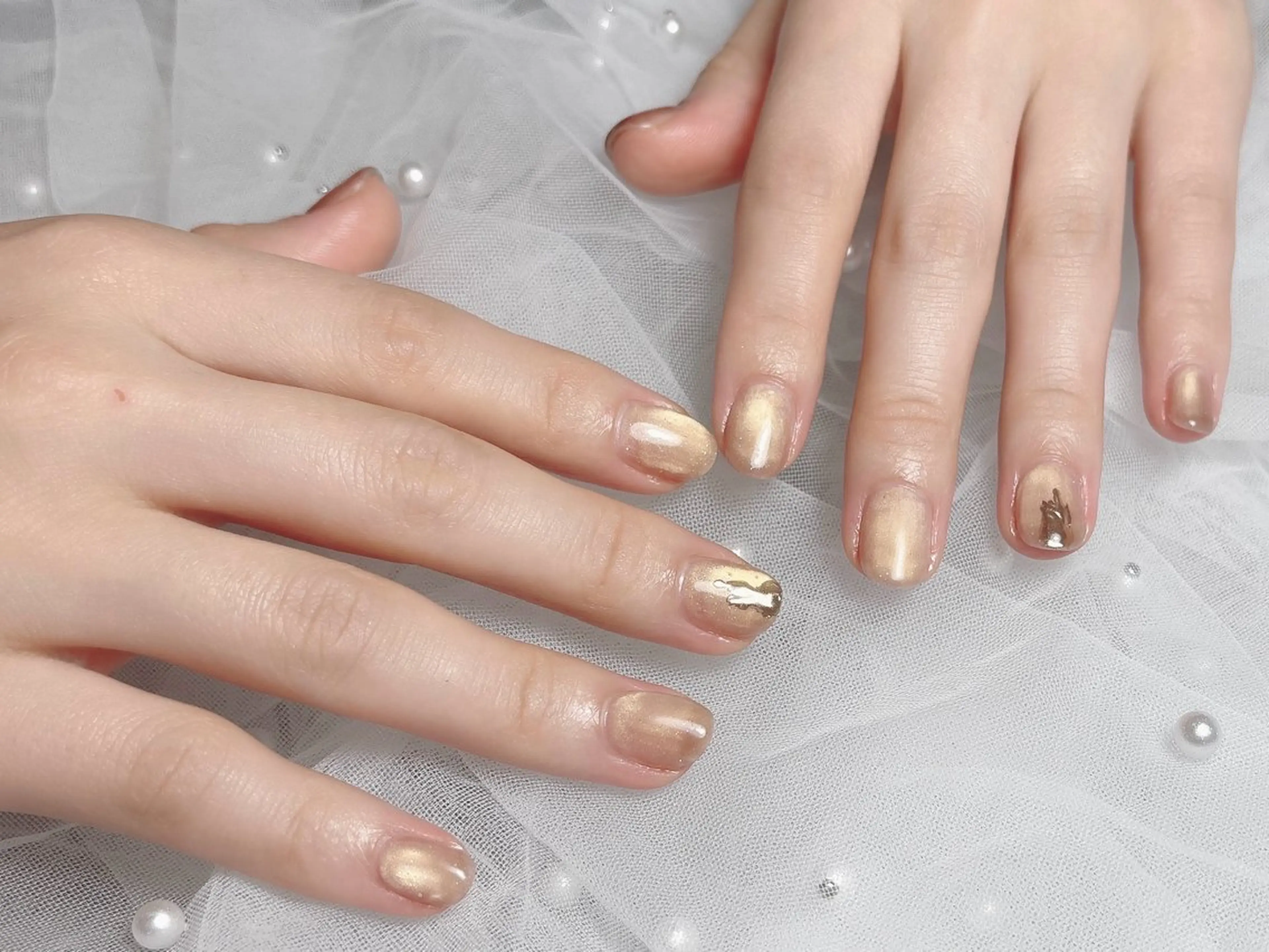 ネイル アートネイル マグネットネイル マグネットワンカラー ワンカラーネイル ハンドネイル gloss by KAO所属・gloss by KAOのネイルデザイン