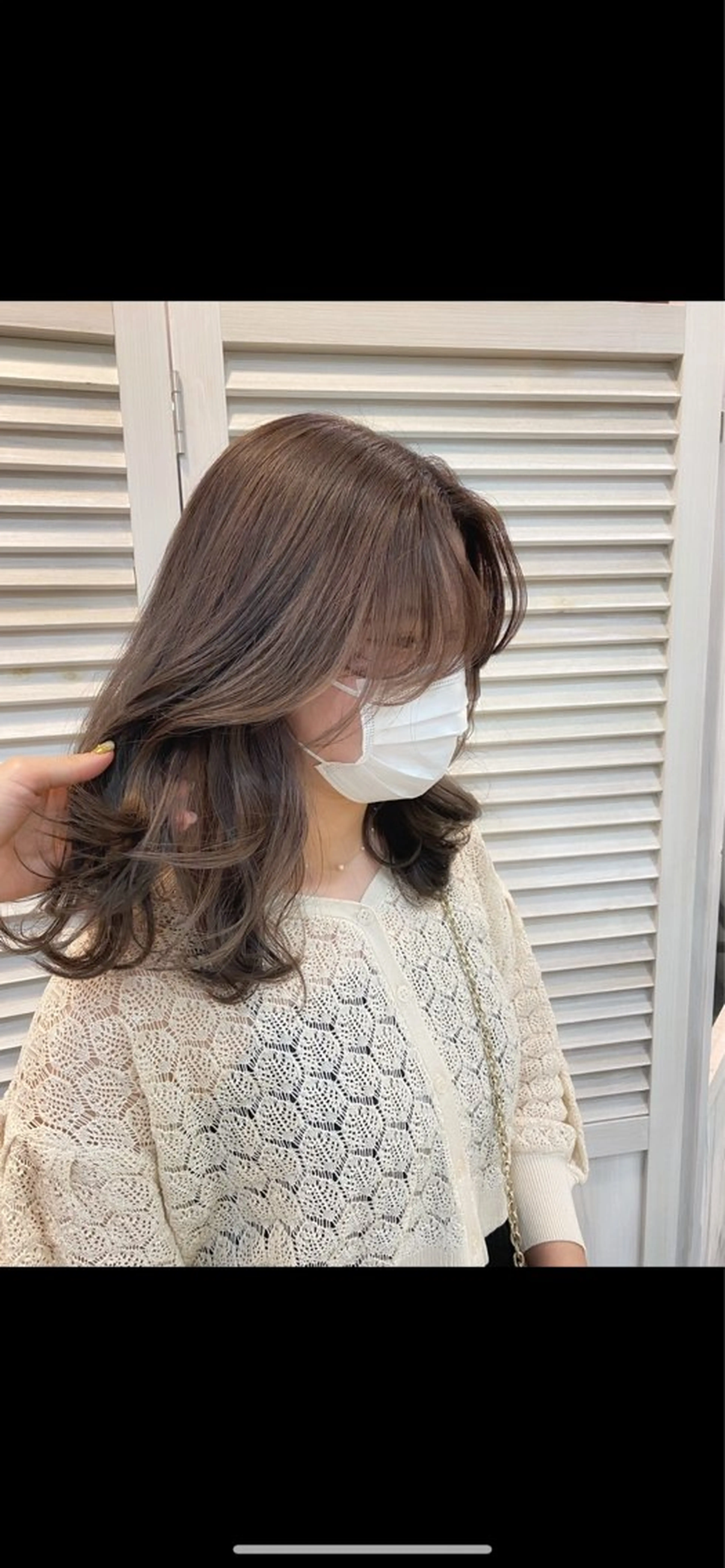セミロング カラー ベージュカラー グレージュ erika /韓国ヘアのヘアスタイル