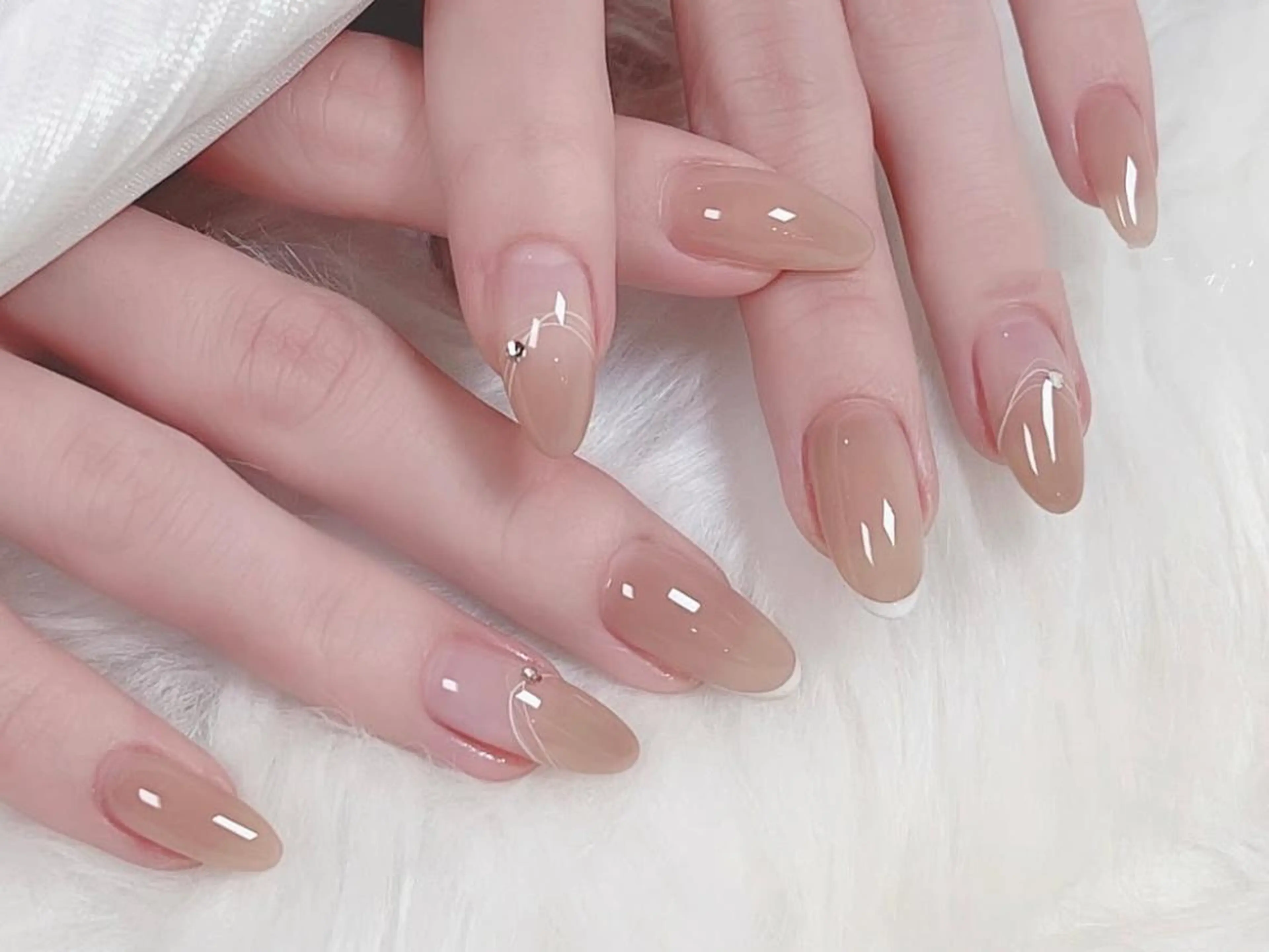 ネイル シンプルネイル ハンドネイル ハンドケア cat‘s nail🐈‍⬛のネイルデザイン